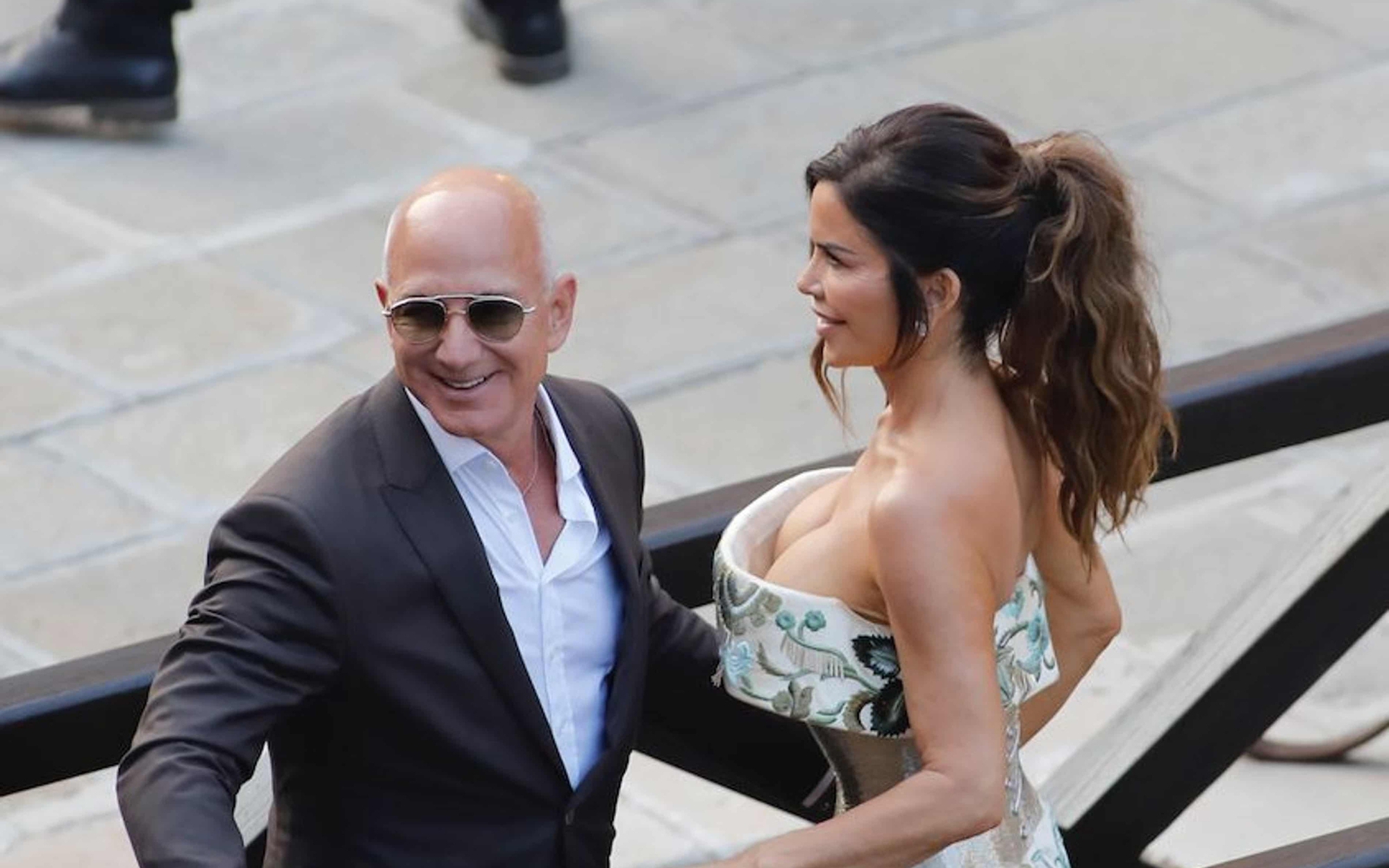 Những điều đặc biệt trong “đám cưới thế kỷ” của  ông trùm Amazon Jeff Bezos