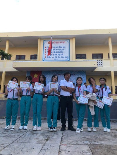 Cuộc thi viết Người thầy kính yêu: Miệt mài gieo chữ- Ảnh 1.