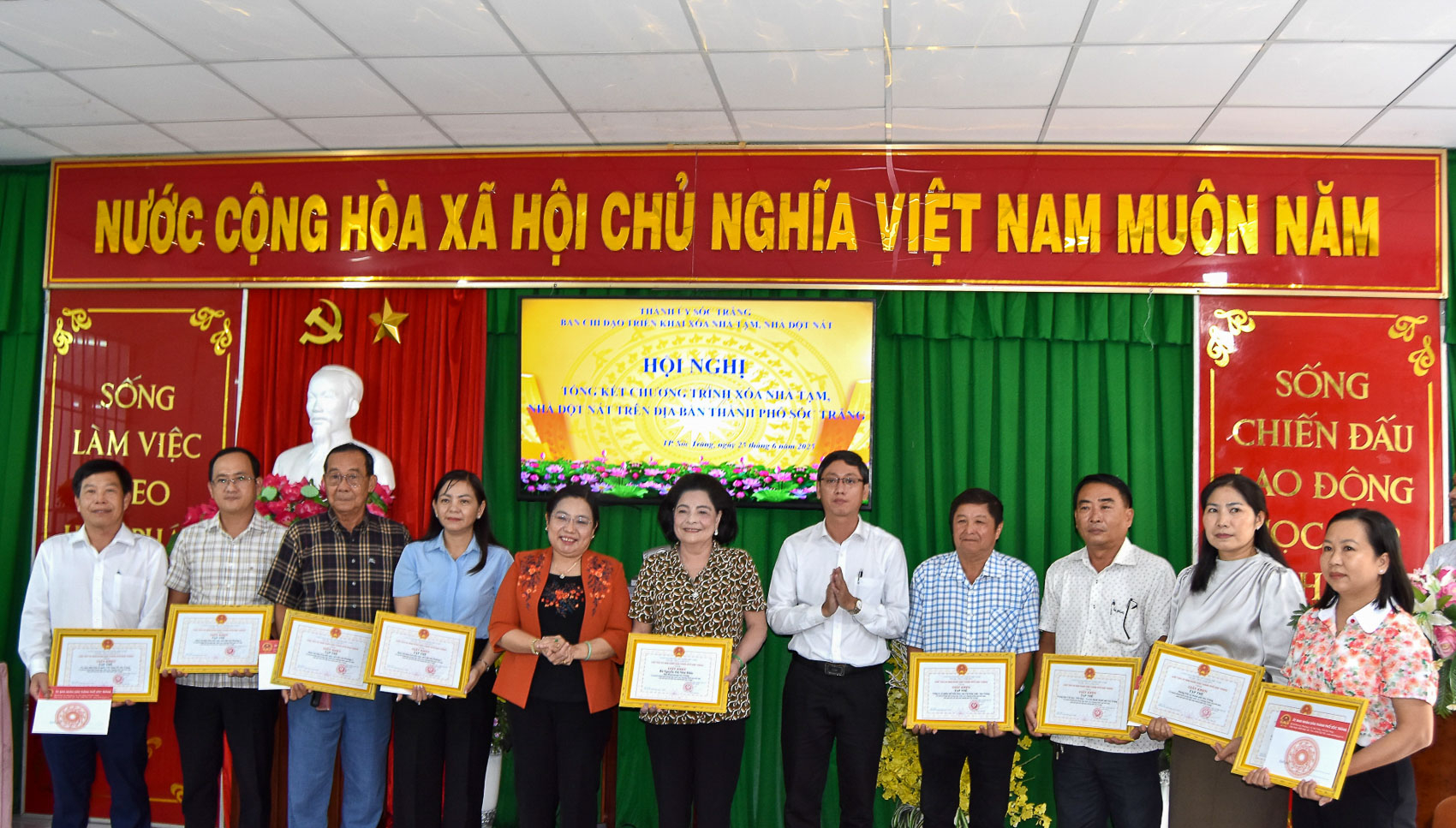 Trên 10 tỉ đồng thực hiện chương trình xóa nhà tạm, nhà dột nát ở TP Sóc Trăng- Ảnh 1.