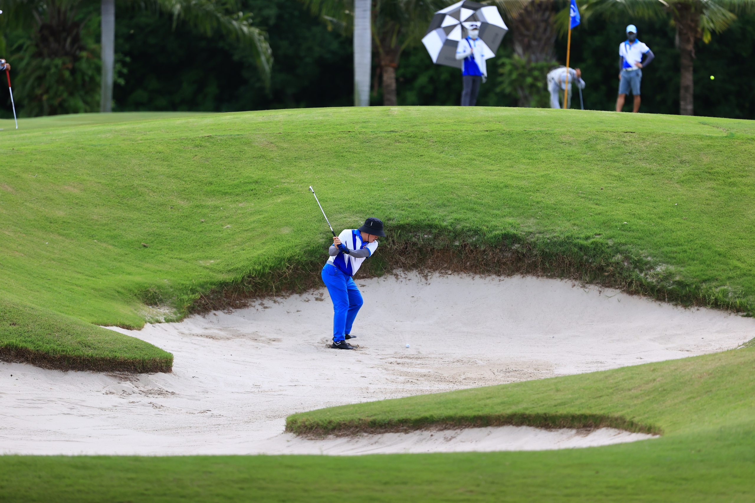 Những hình ảnh tranh tài ấn tượng tại Giải Golf "Tôi yêu Việt Nam" lần 3 - năm 2025- Ảnh 15.