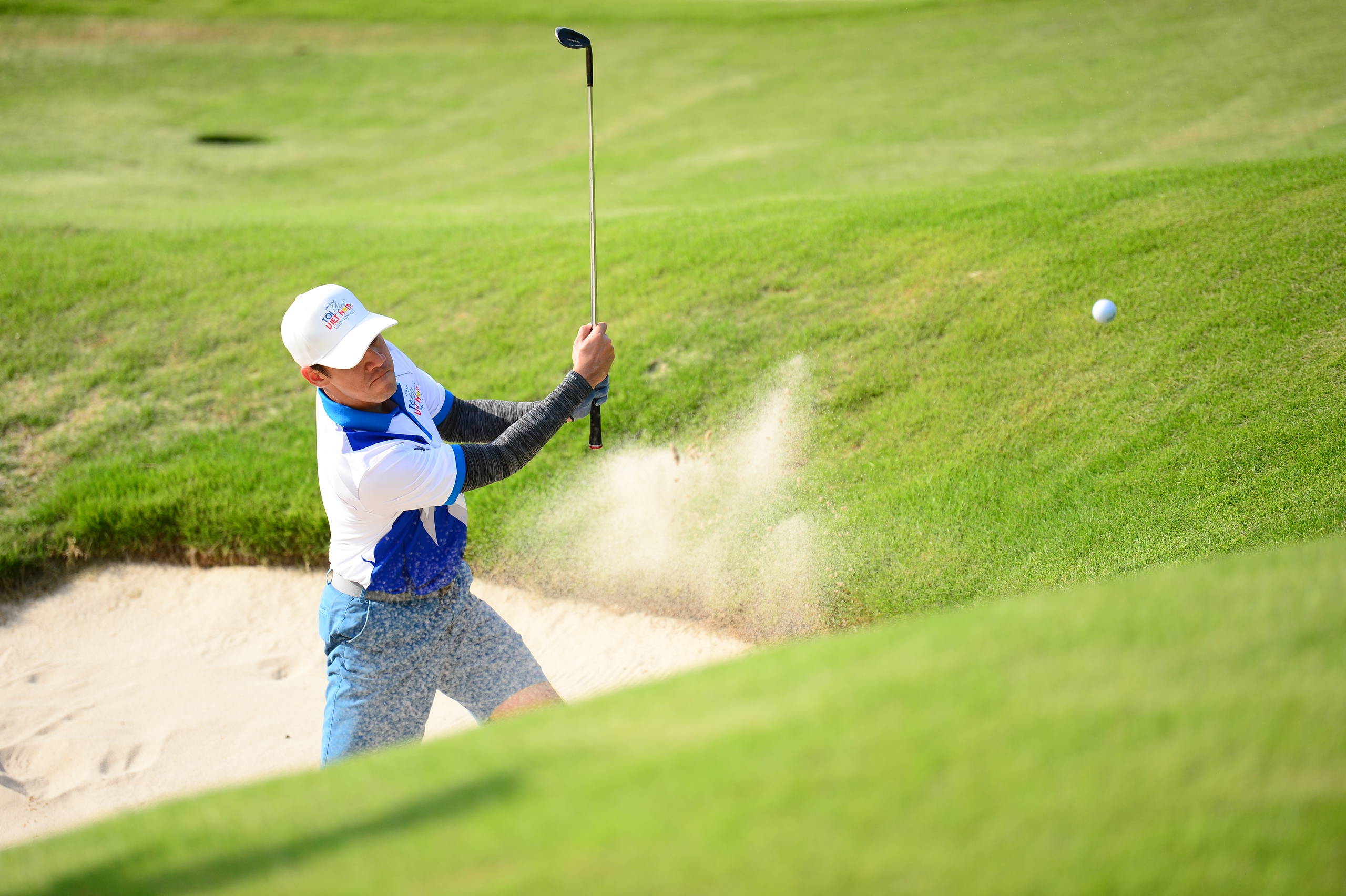 Những hình ảnh tranh tài ấn tượng tại Giải Golf "Tôi yêu Việt Nam" lần 3 - năm 2025- Ảnh 11.