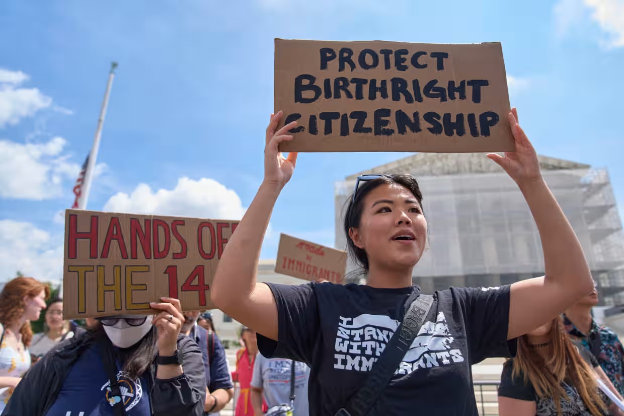 Tòa án Tối cao Mỹ đứng về phía Tổng thống Donald Trump - Ảnh 1.