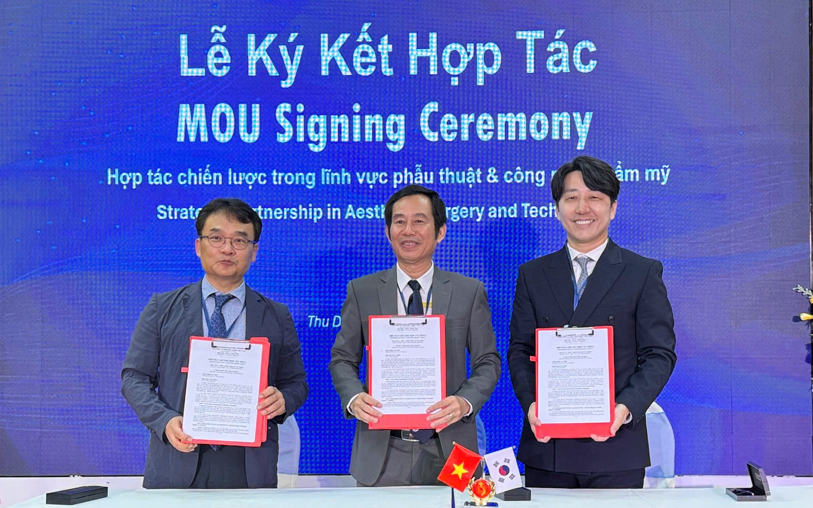 Kết nối y học Việt - Hàn trong thẩm mỹ an toàn tại bệnh viện tuyến quận