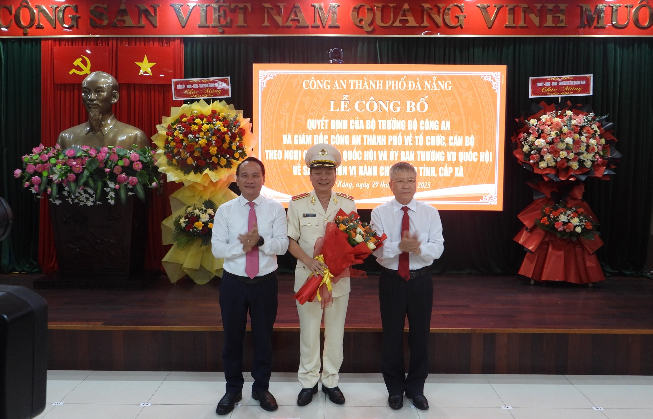 Gi&aacute;m đốc C&ocirc;ng an Quảng Nam được bổ nhiệm l&agrave;m Gi&aacute;m đốc C&ocirc;ng an TP Đ&agrave; Nẵng từ 1-7- Ảnh 1.