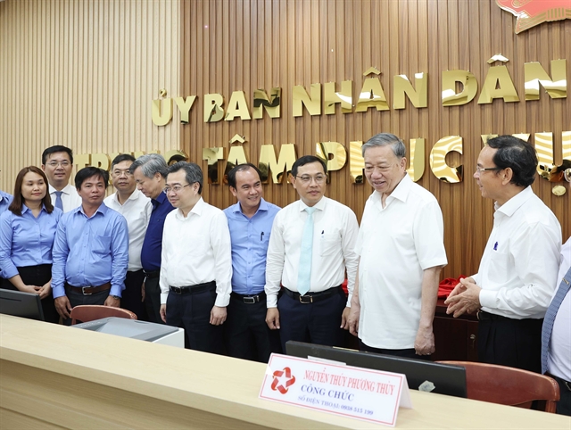 Party chief calls for faster, better service in two-level local administration implementation- Ảnh 1.