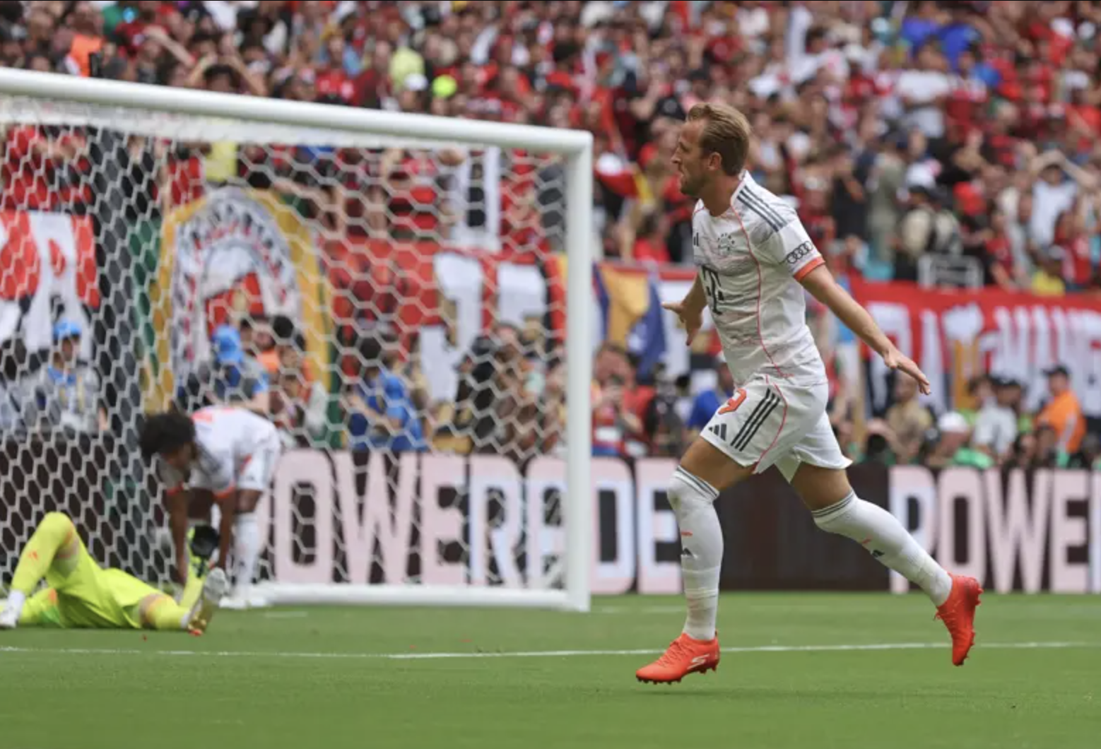 Harry Kane tỏa s&aacute;ng, Bayern Munich đại ph&aacute; Flamengo tại FIFA Club World Cup- Ảnh 7.