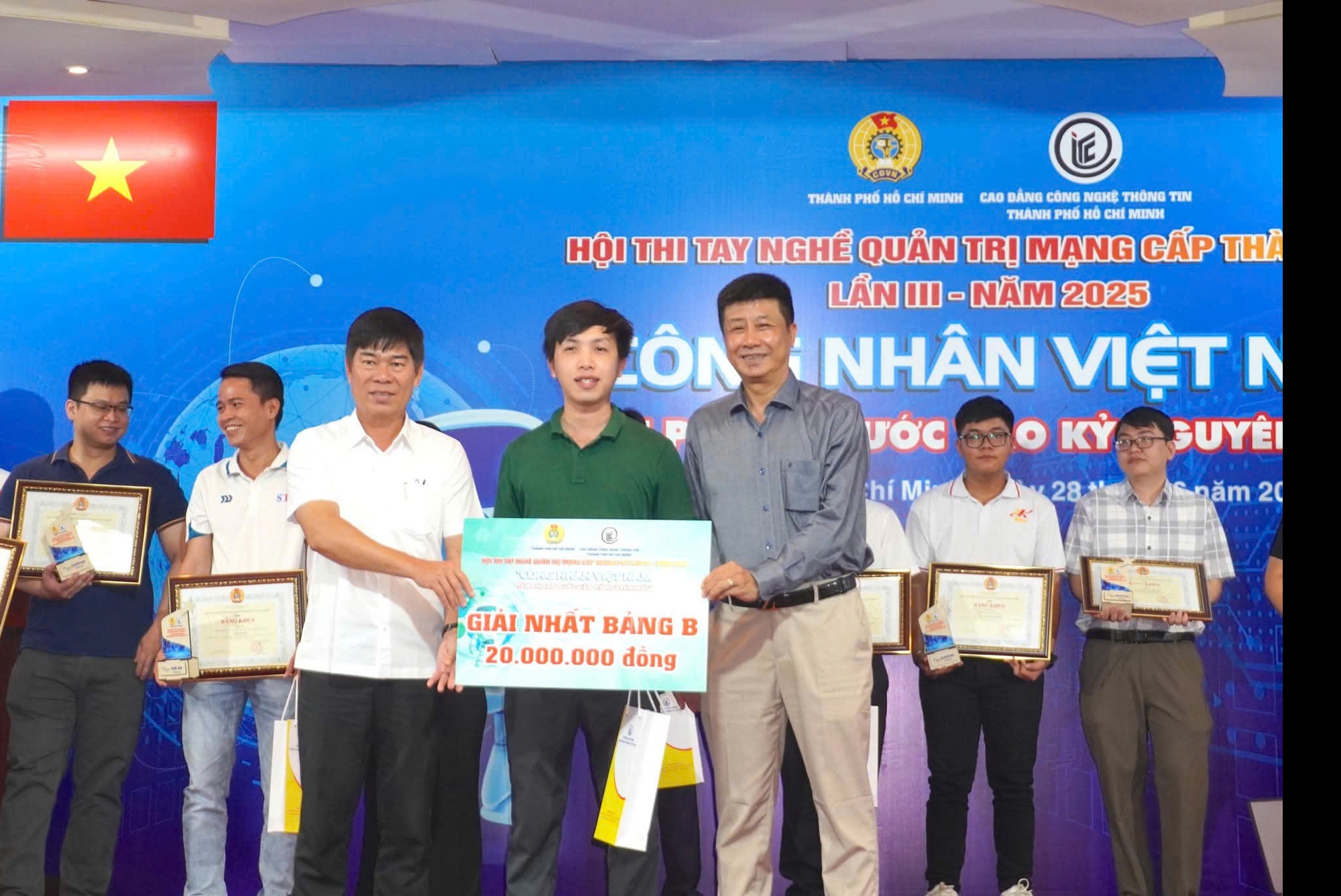 G&oacute;p phần cho nguồn nh&acirc;n lực chất lượng của TP HCM - Ảnh 2.