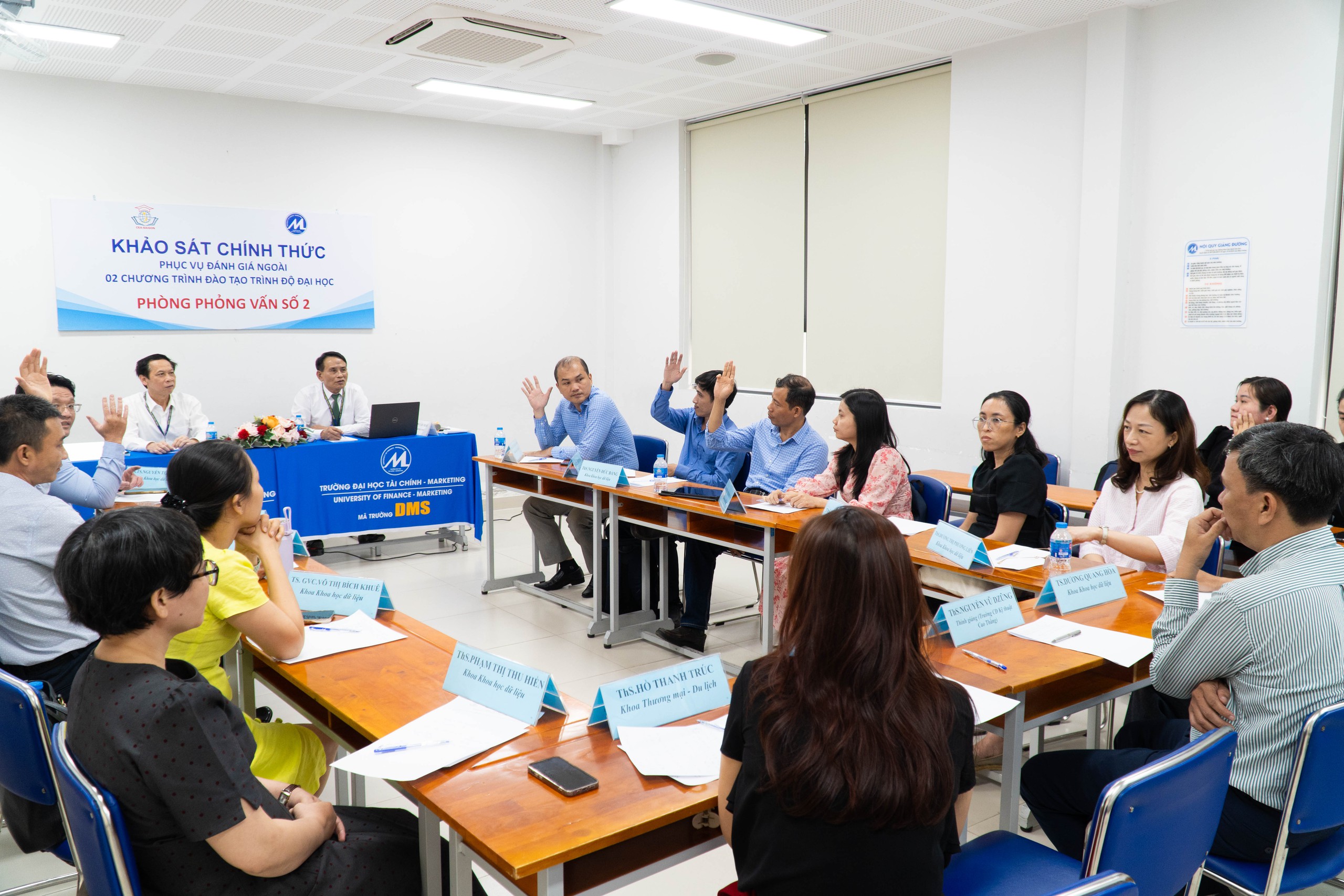 C&aacute;c trường đại học với nỗi &aacute;m ảnh chi ph&iacute; kiểm định- Ảnh 2.