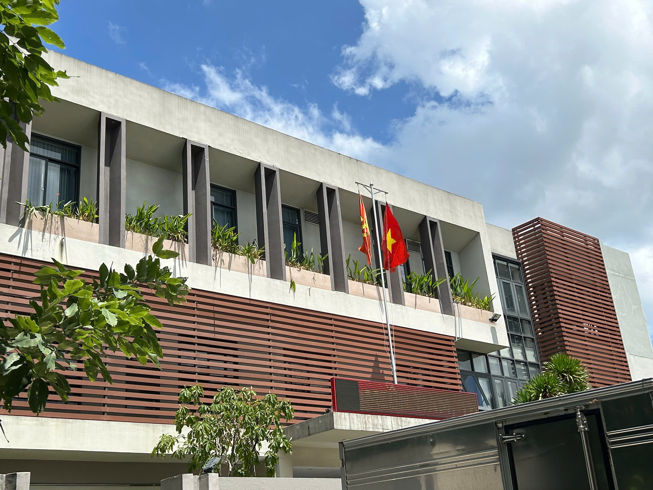 H&igrave;nh ảnh tươi tắn tại nhiều phường x&atilde; mới ở TP HCM s&aacute;ng nay- Ảnh 12.