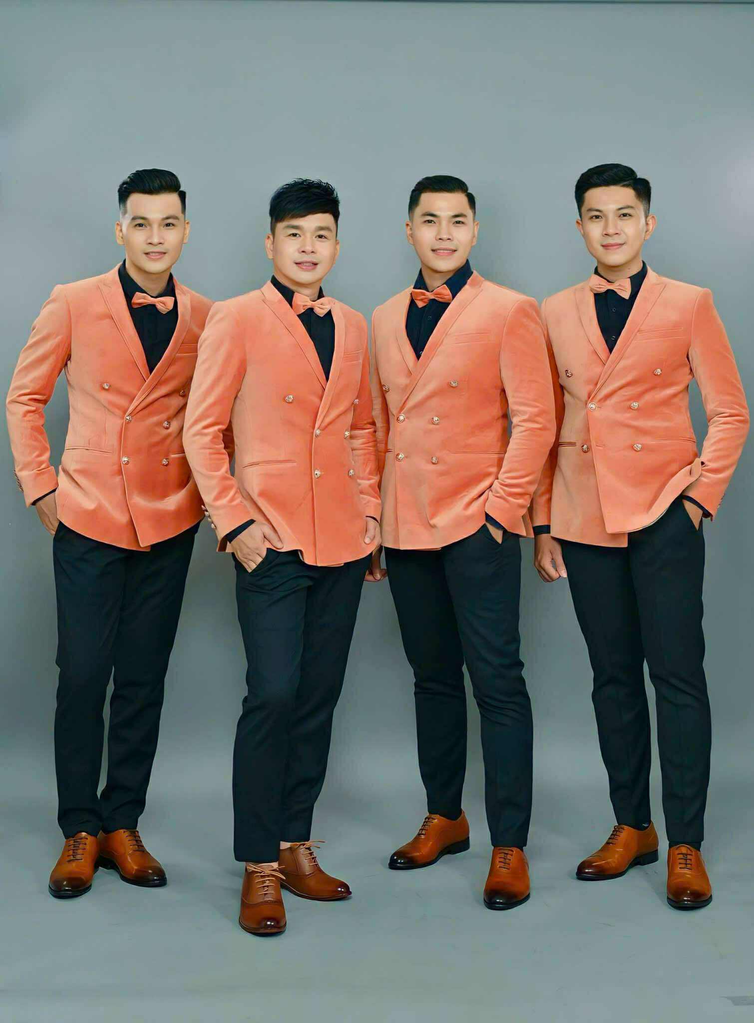 Nh&oacute;m h&aacute;t Lạc Việt thu h&uacute;t 1,2 triệu lượt xem tr&ecirc;n TikTok- Ảnh 2.
