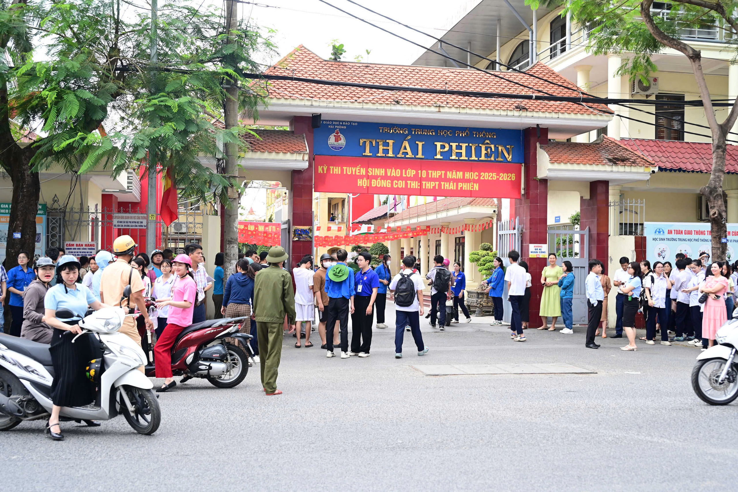 Bố tr&iacute; 4 ph&ograve;ng thi đặc biệt tại kỳ thi v&agrave;o lớp 10- Ảnh 1.
