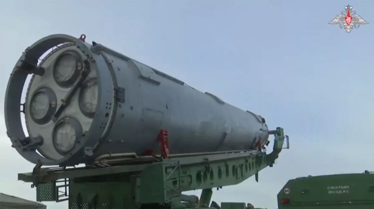 Nga đáp trả Ukraine bằng siêu vũ khí? - Ảnh 1.
