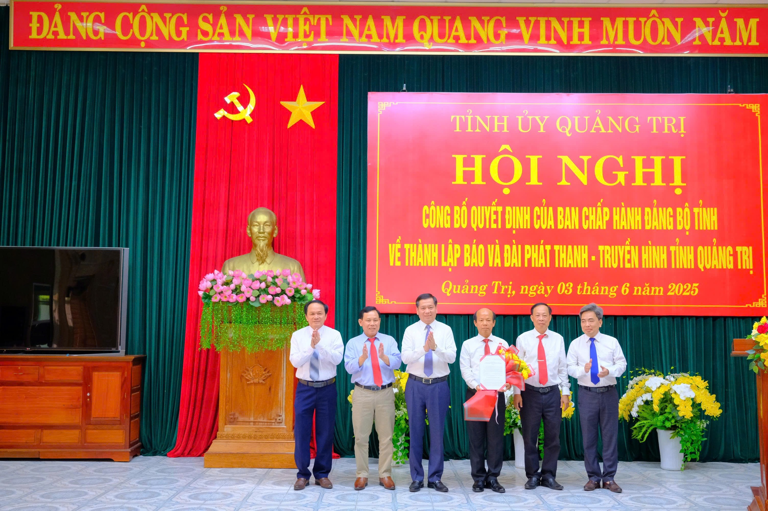 &Ocirc;ng V&otilde; Nguy&ecirc;n Thủy giữ chức Tổng bi&ecirc;n tập B&aacute;o v&agrave; Đ&agrave;i Ph&aacute;t thanh - Truyền h&igrave;nh tỉnh Quảng Trị - Ảnh 1.