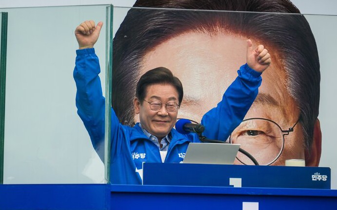 Thuở hàn vi vượt lên nghịch cảnh của tân Tổng thống Hàn Quốc Lee Jae-myung