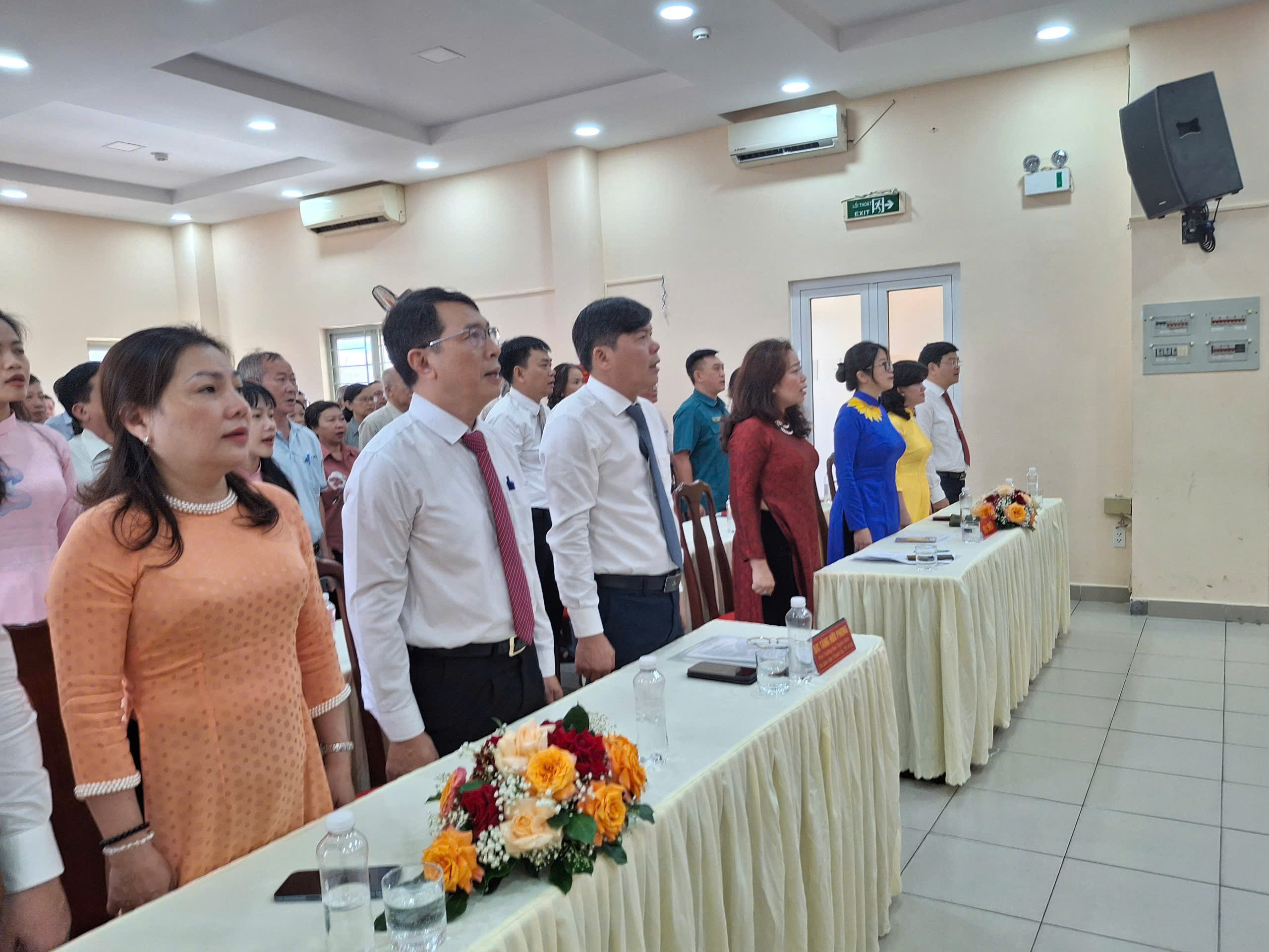 H&igrave;nh ảnh nh&acirc;n sự nhiều phường tại TP HCM v&agrave; những cam kết từ l&atilde;nh đạo - Ảnh 3.