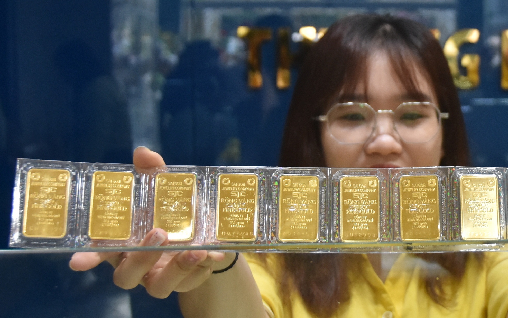 Giá vàng hôm nay 30-6: Bật tăng trở lại