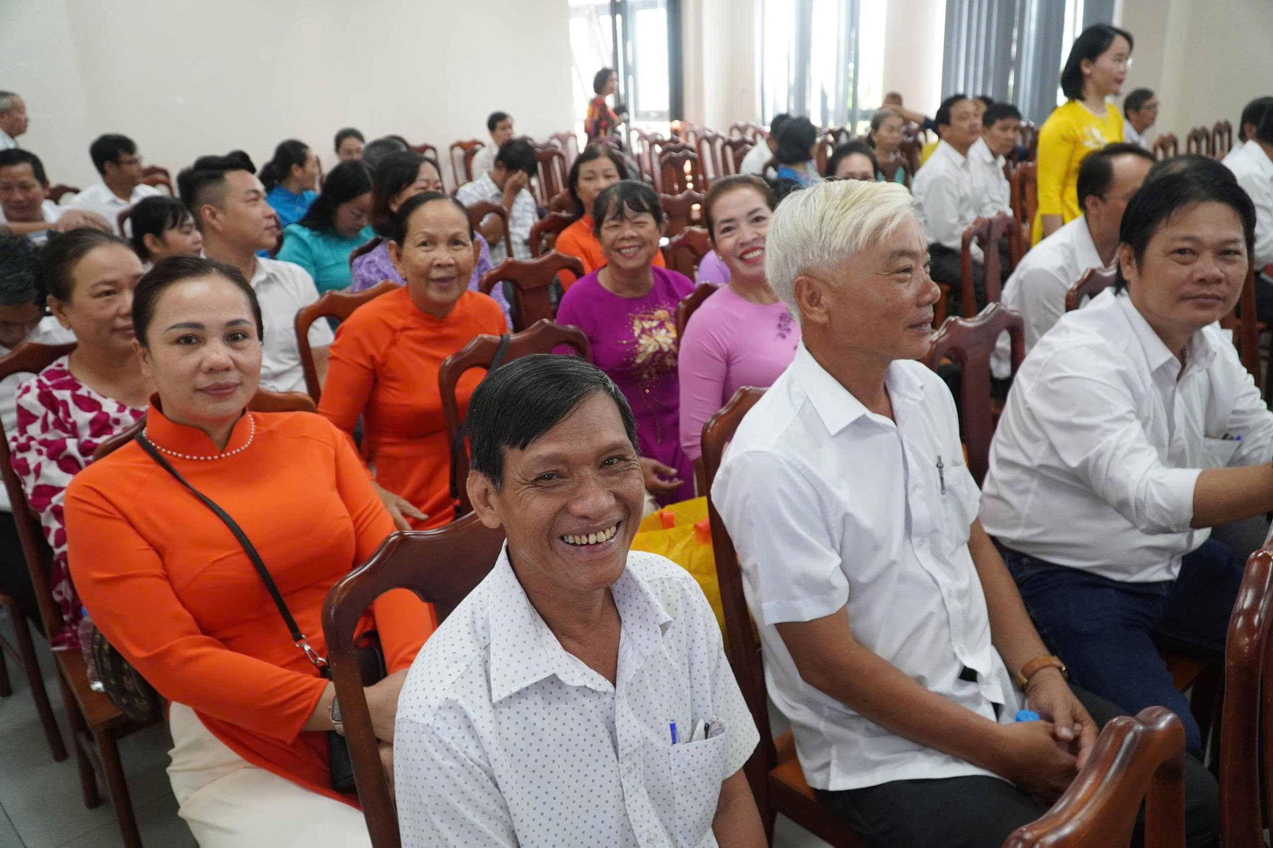 Hình ảnh ấn tượng tại nhiều phường, xã của TP HCM trước thời khắc lịch sử- Ảnh 26.