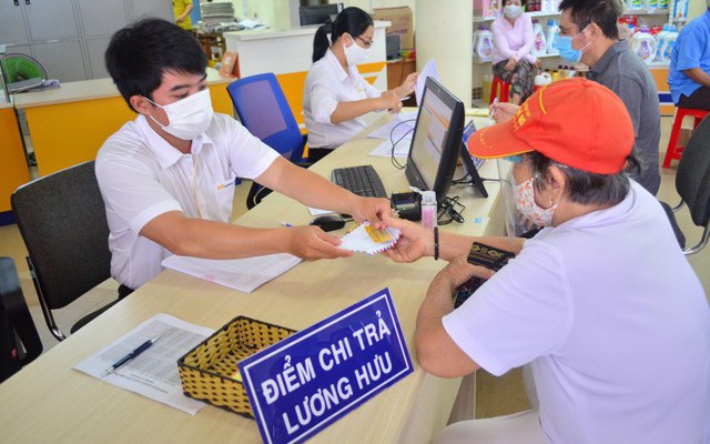 Người hưởng lương hưu tăng mạnh do sắp xếp bộ máy