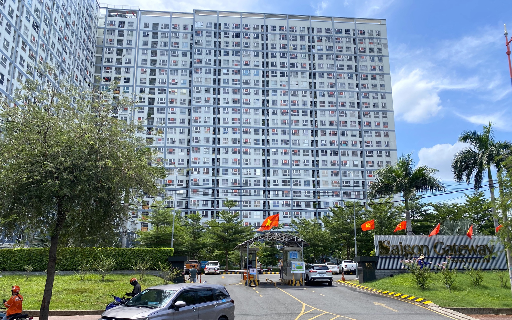 TPHCM: Gỡ vướng sổ hồng chung cư 640 căn hộ ở phường Hạnh Thông - Ảnh 2.