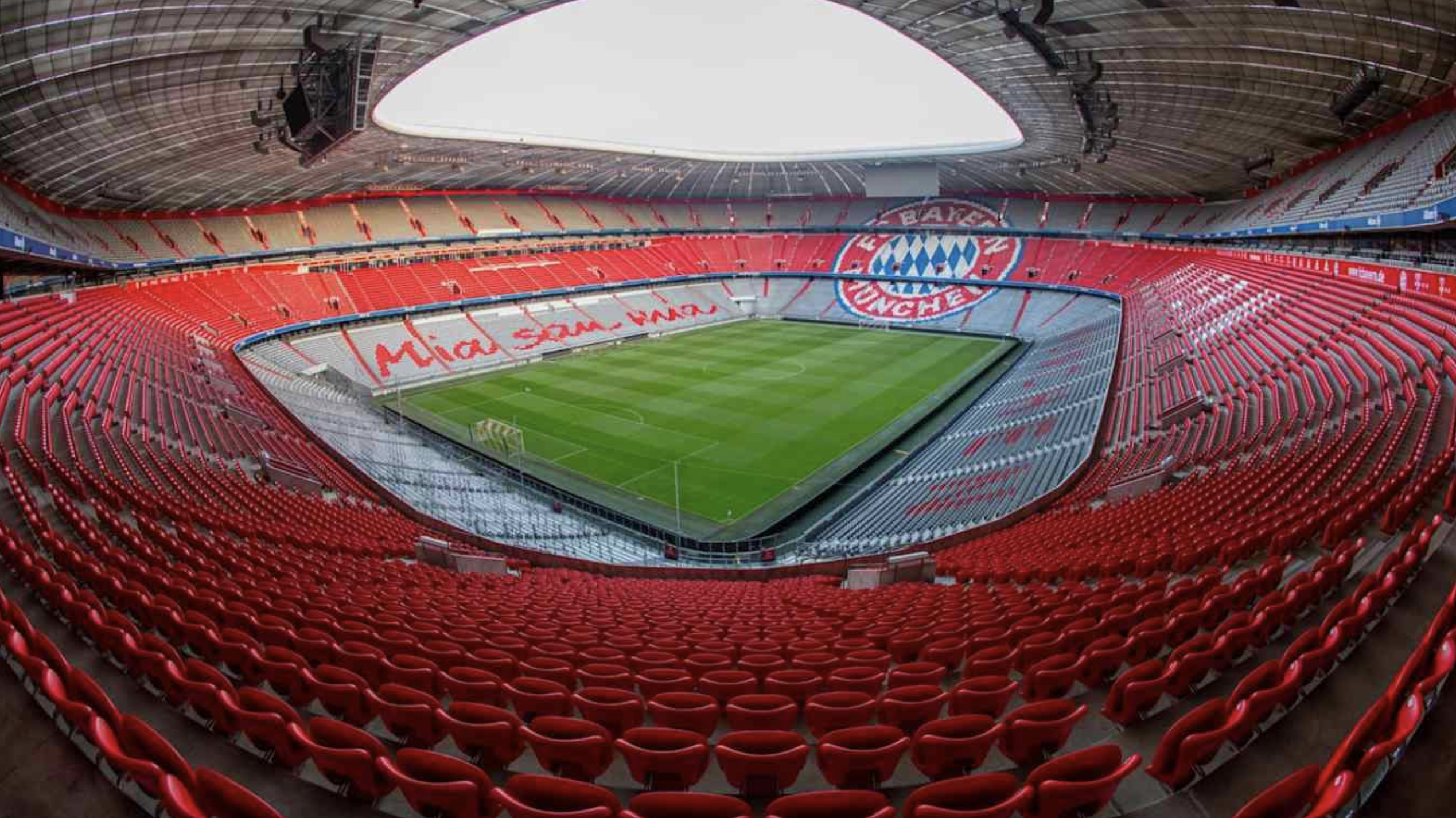 Trốn trong toilet 27 giờ để "xem ch&ugrave;a" chung kết Champions League- Ảnh 3.
