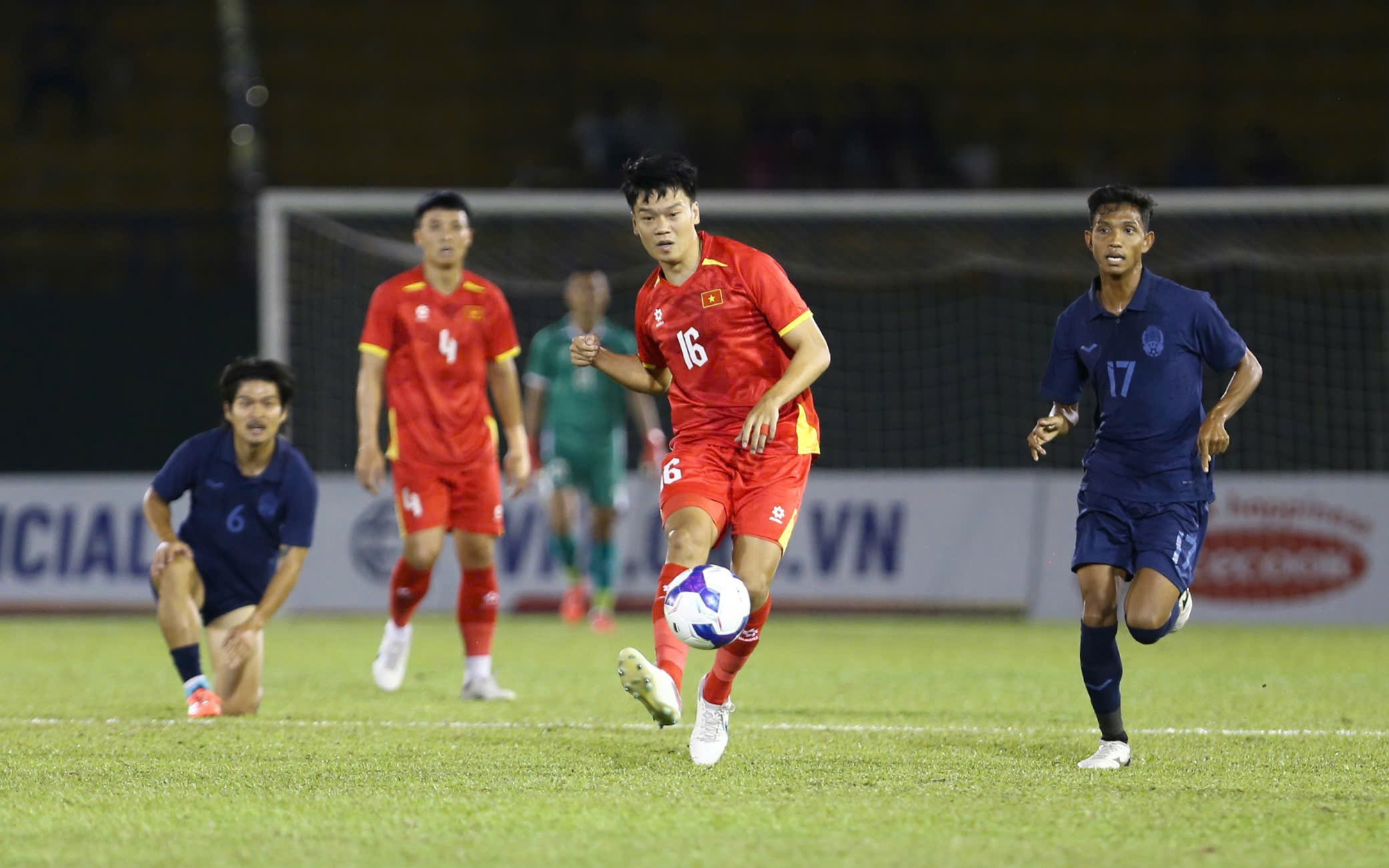 Tuyển Việt Nam tự tin đối đầu Malaysia