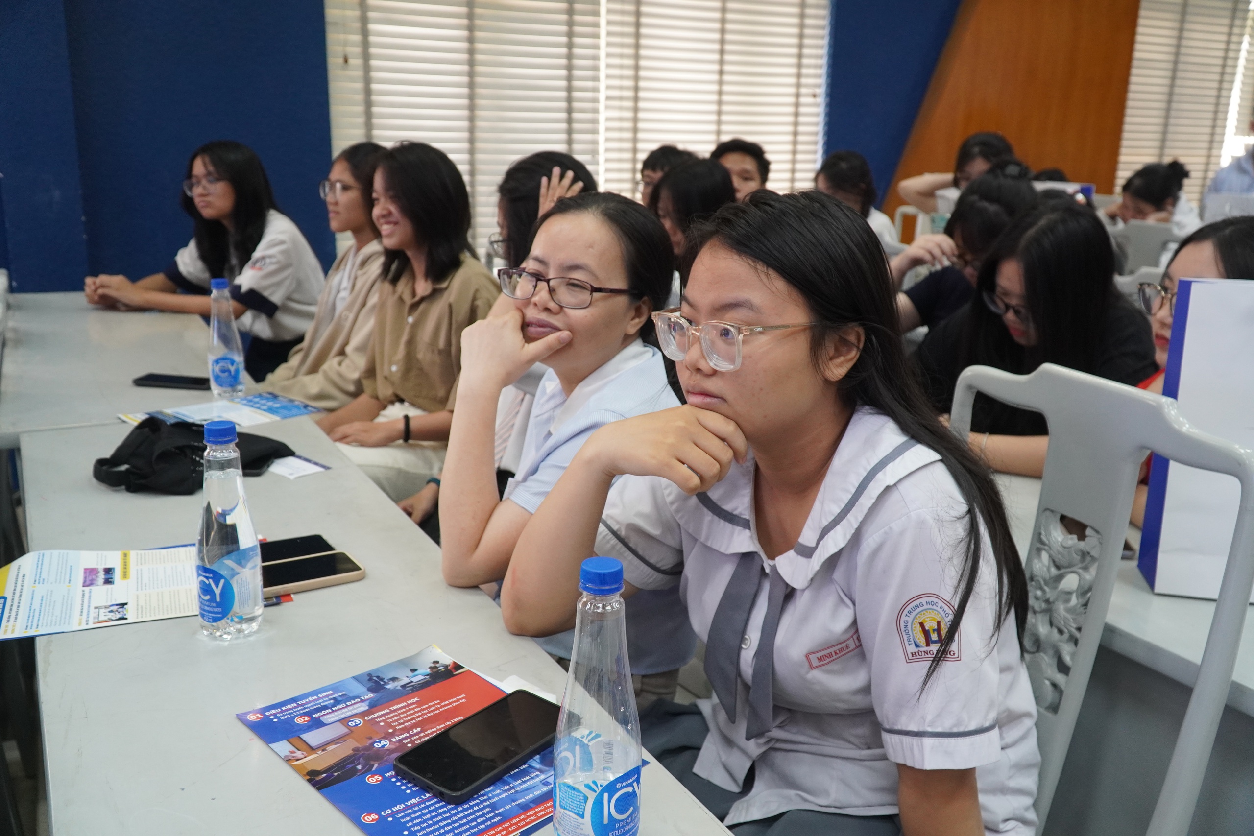 Bất ngờ bỏ x&eacute;t tuyển khối C00, th&iacute; sinh "trở tay kh&ocirc;ng kịp"- Ảnh 5.