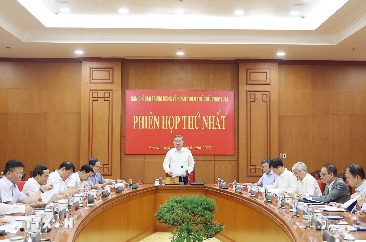 Tổng Bí thư Tô Lâm: Không có gì thiết thực hơn là lắng nghe người dân, doanh nghiệp- Ảnh 1.
