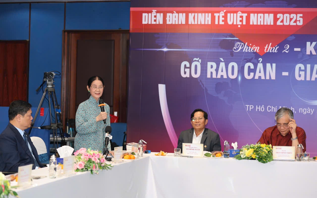 Luật sư Trương Thị Hòa: Làm luật phải tu thân! - Ảnh 2.