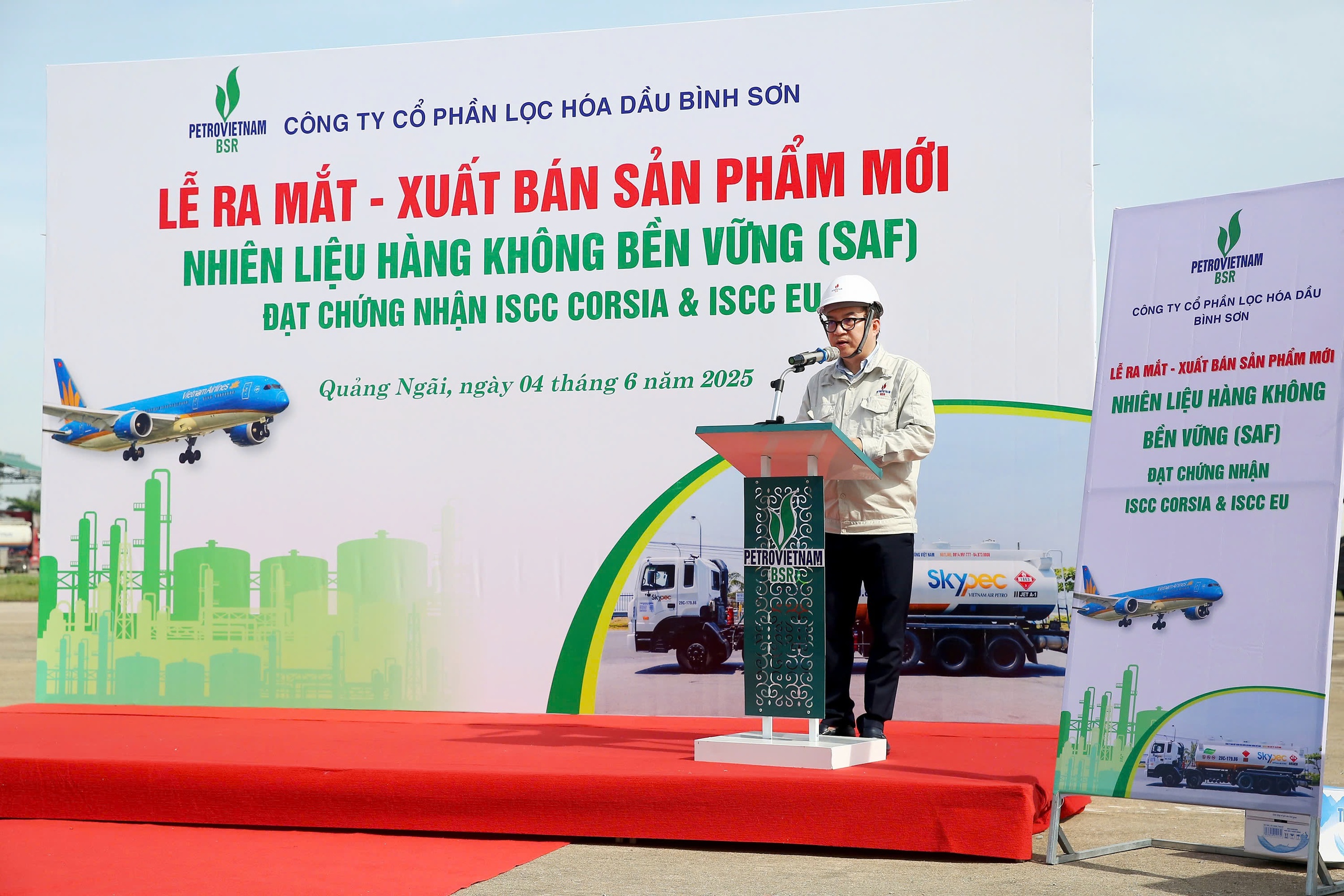 Lọc dầu Dung Quất xuất bán lô sản phẩm mới nhiên liệu hàng không bền vững- Ảnh 1.