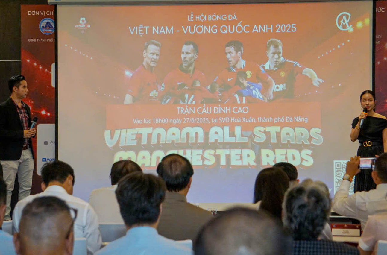 Ryan Giggs cùng các huyền thoại Man United hội tụ tại Đà Nẵng - Ảnh 1.