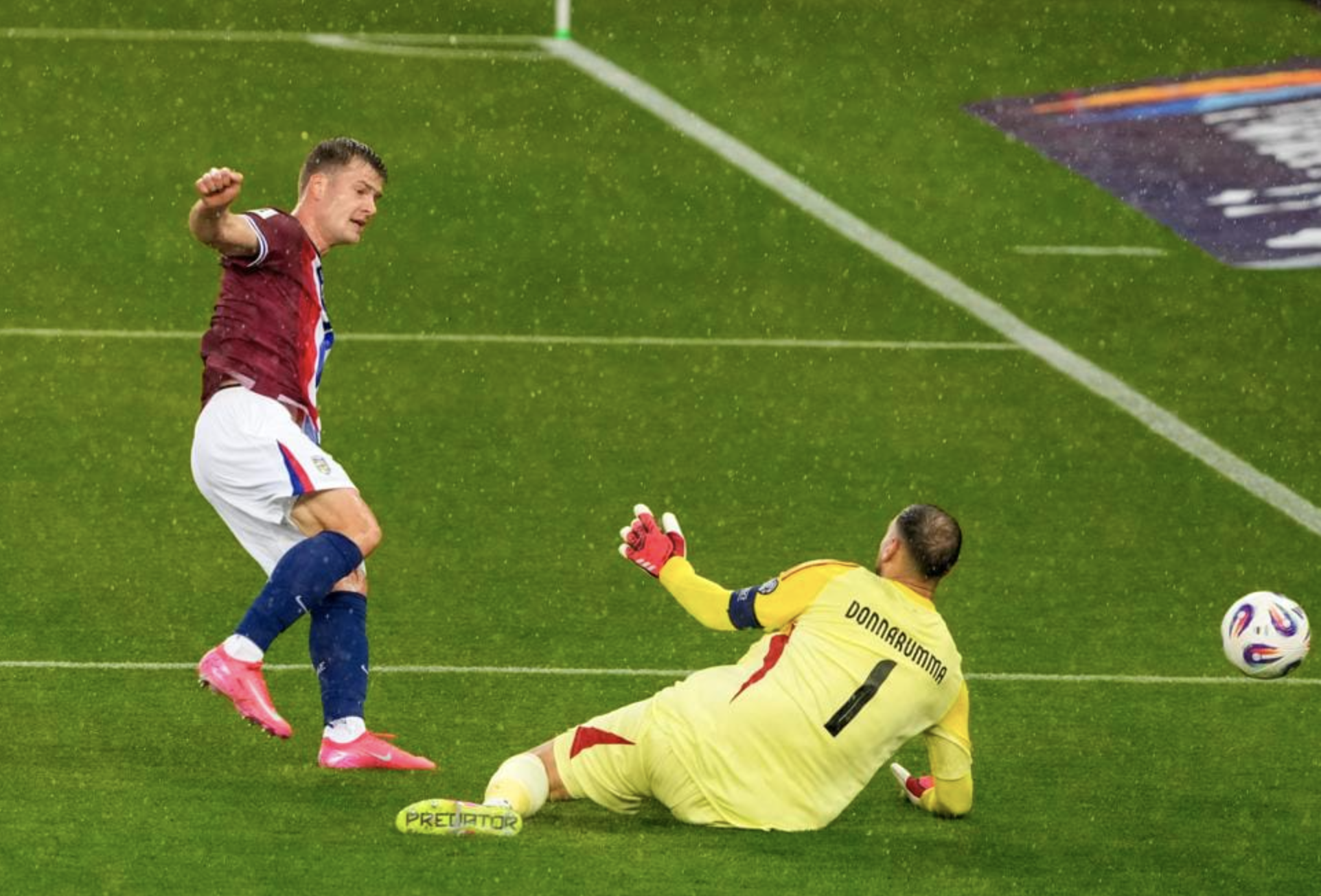 Haaland gi&uacute;p Na Uy thắng sốc &Yacute; ở v&ograve;ng loại World Cup 2026- Ảnh 1.