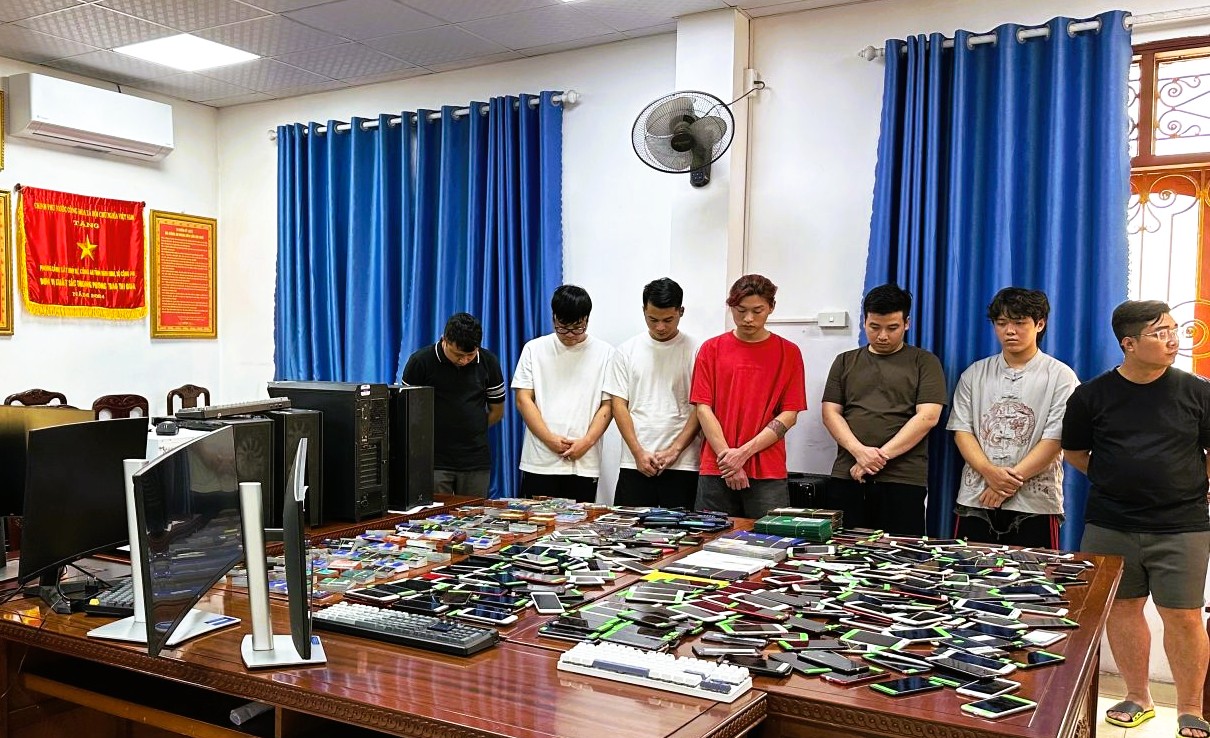 Ph&aacute; đường d&acirc;y mua b&aacute;n hơn 3.000 t&agrave;i khoản ng&acirc;n h&agrave;ng- Ảnh 1.