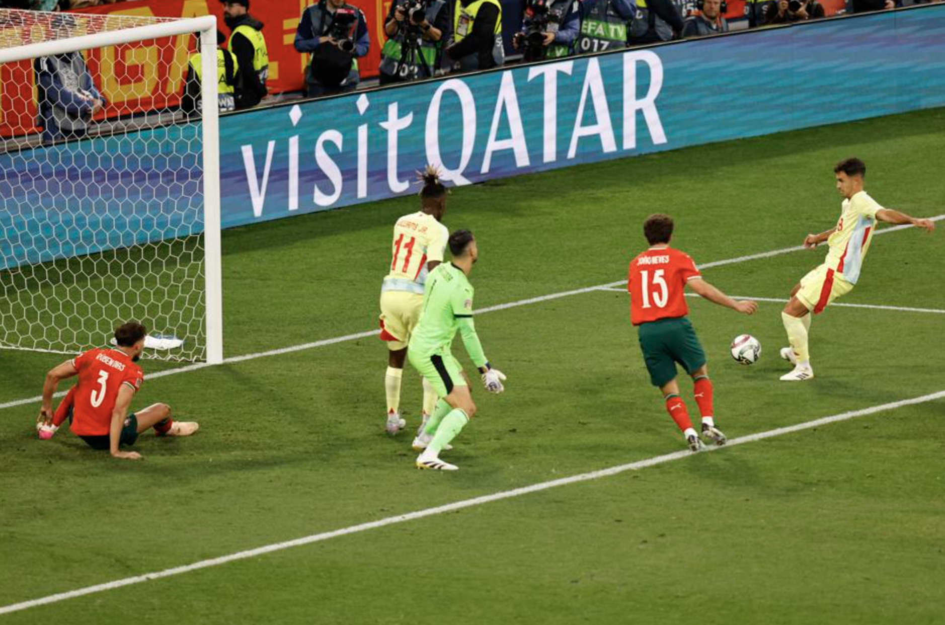Thắng Tây Ban Nha loạt luân lưu nghẹt thở, Bồ Đào Nha vô địch Nations League- Ảnh 3.