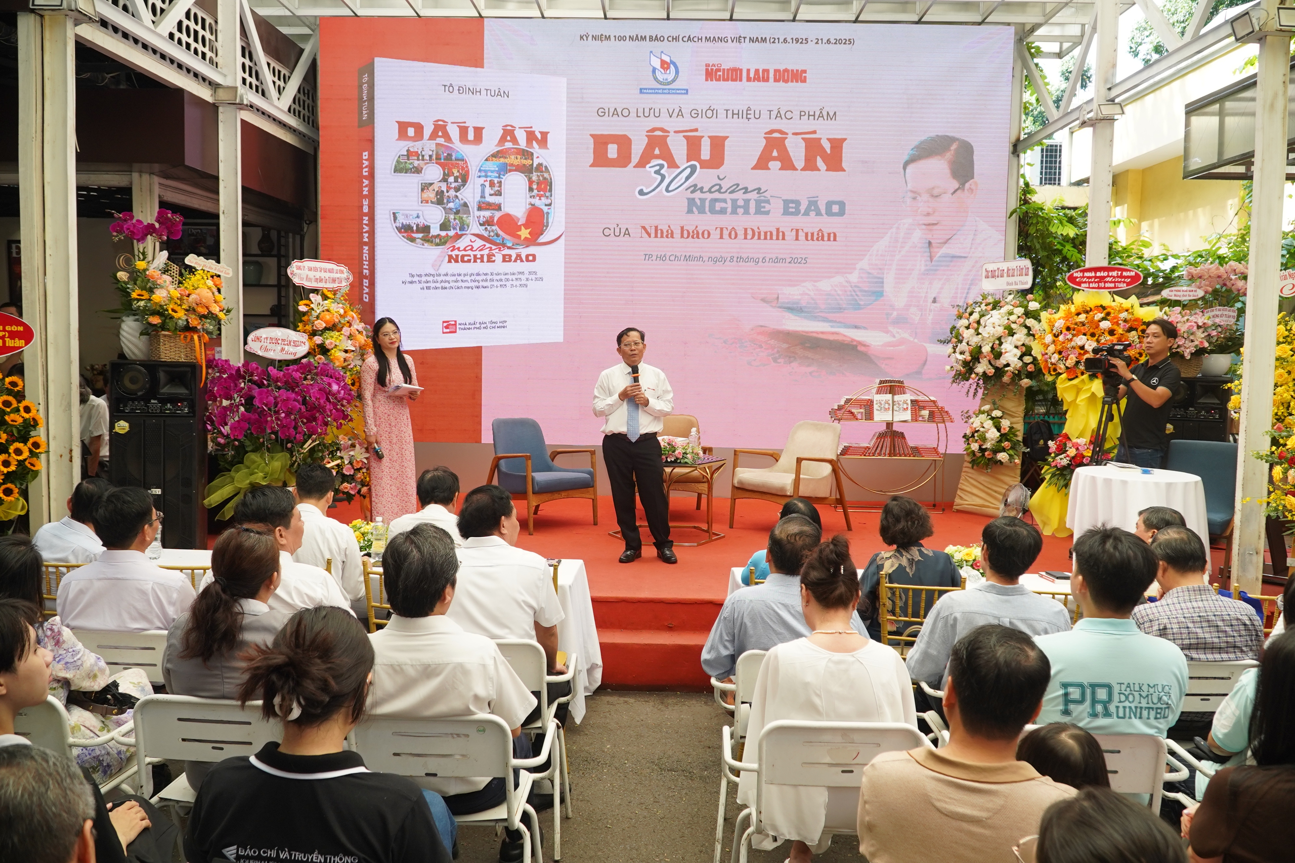 "Dấu ấn 30 năm nghề b&aacute;o" của Nh&agrave; b&aacute;o T&ocirc; Đ&igrave;nh Tu&acirc;n &ndash; chuyện l&agrave;m nghề của một nh&agrave; b&aacute;o tử tế - Ảnh 1.