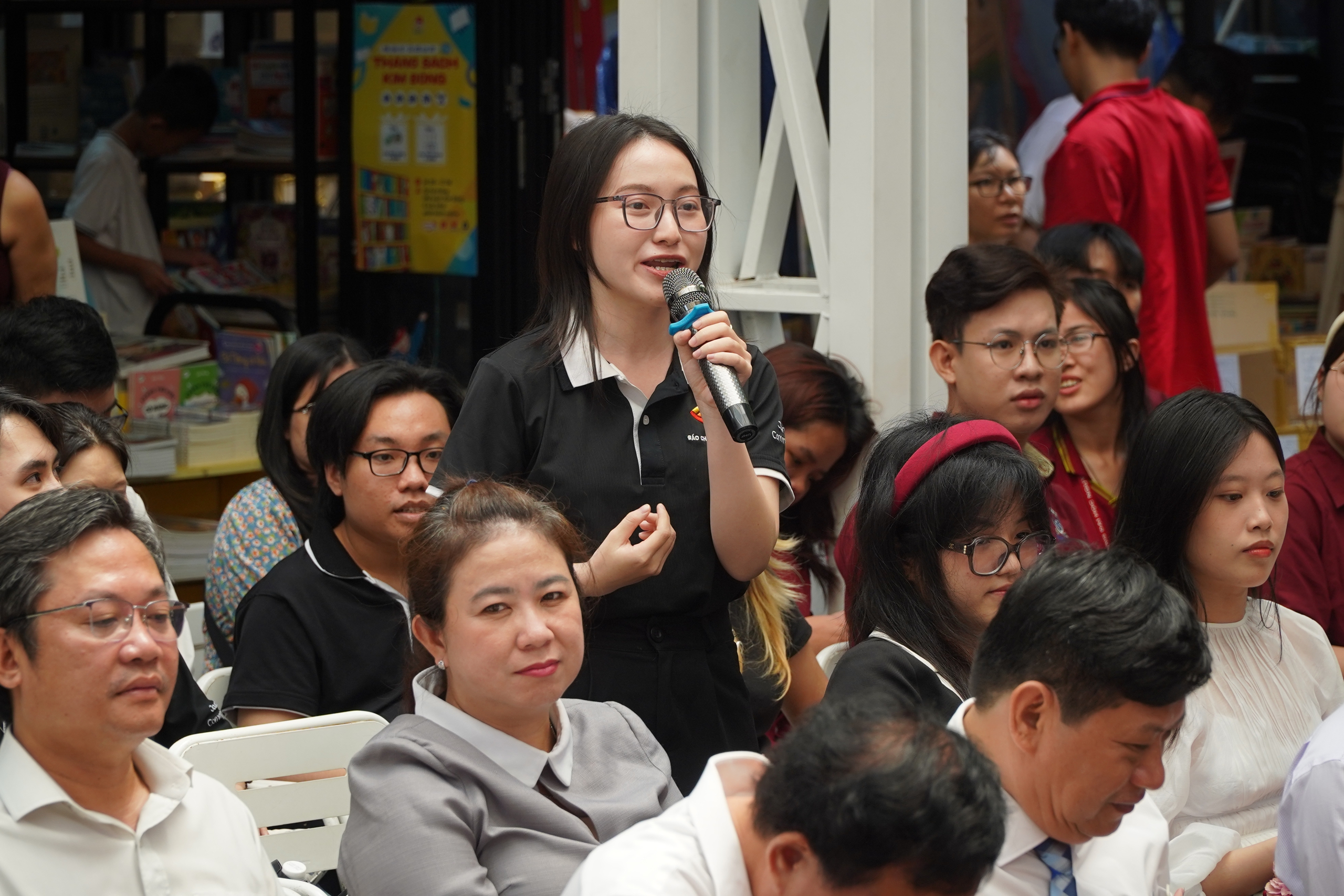 "Dấu ấn 30 năm nghề b&aacute;o" của Nh&agrave; b&aacute;o T&ocirc; Đ&igrave;nh Tu&acirc;n &ndash; chuyện l&agrave;m nghề của một nh&agrave; b&aacute;o tử tế - Ảnh 26.