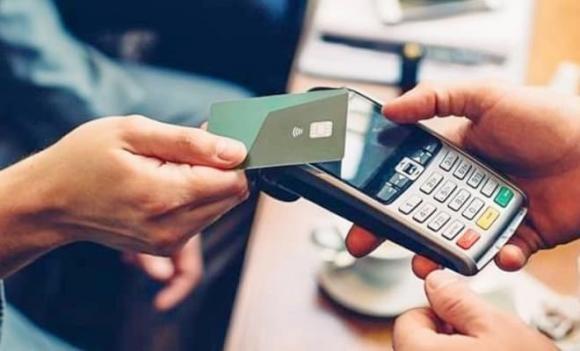 Mua h&agrave;ng h&oacute;a dưới 20 triệu đồng phải c&oacute; chứng từ kh&ocirc;ng d&ugrave;ng tiền mặt - Ảnh 1.