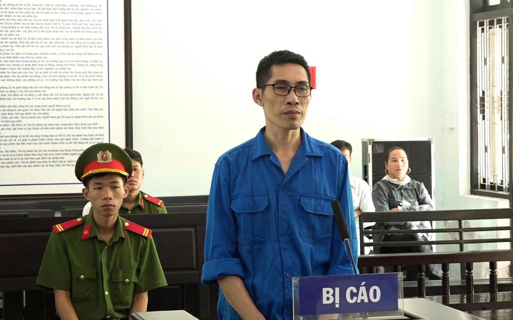 Tổng giám đốc một công ty đấu giá bị phạt tù vì lừa đảo