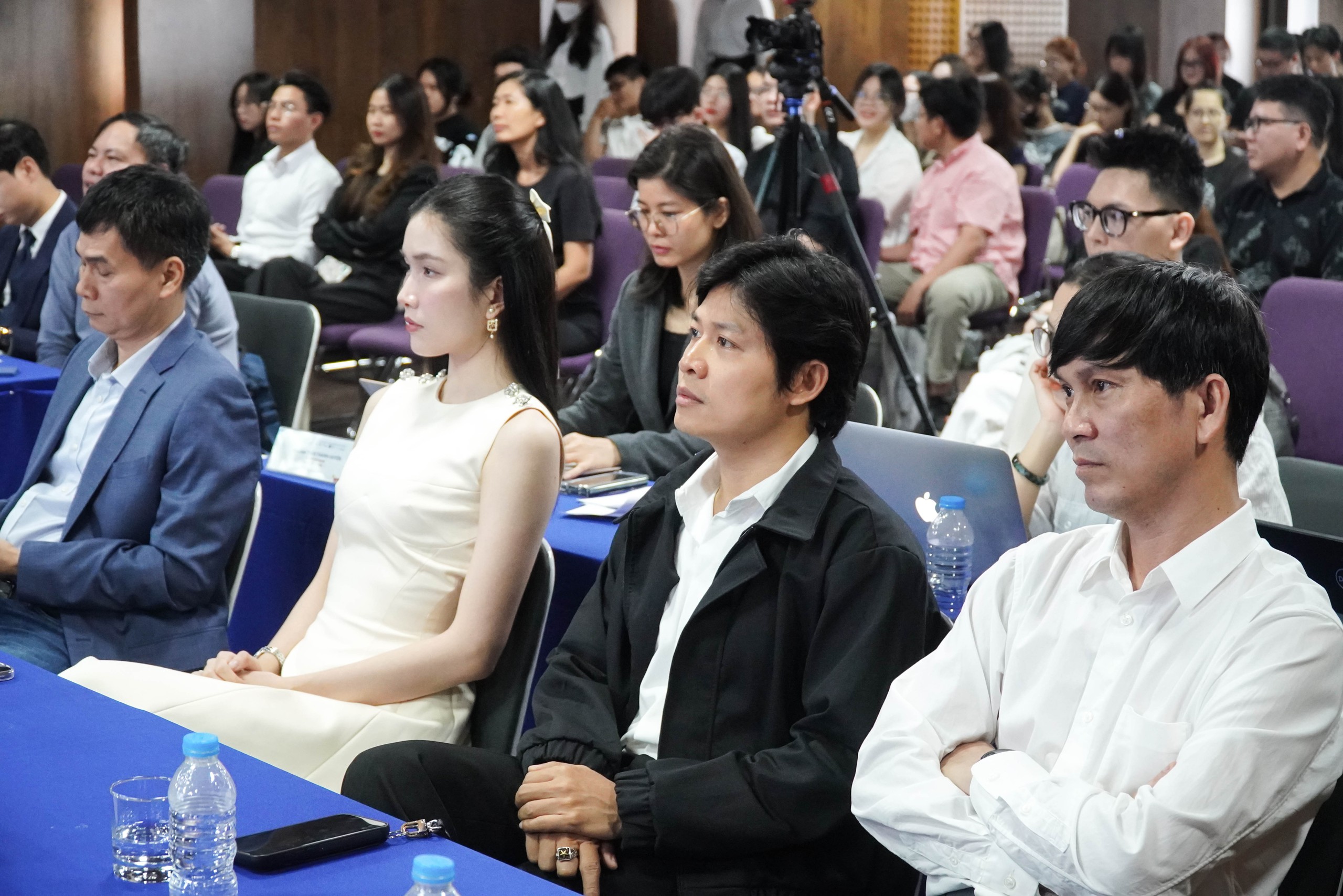 Trả giá vì "hóng drama" thiếu kiểm soát- Ảnh 1.