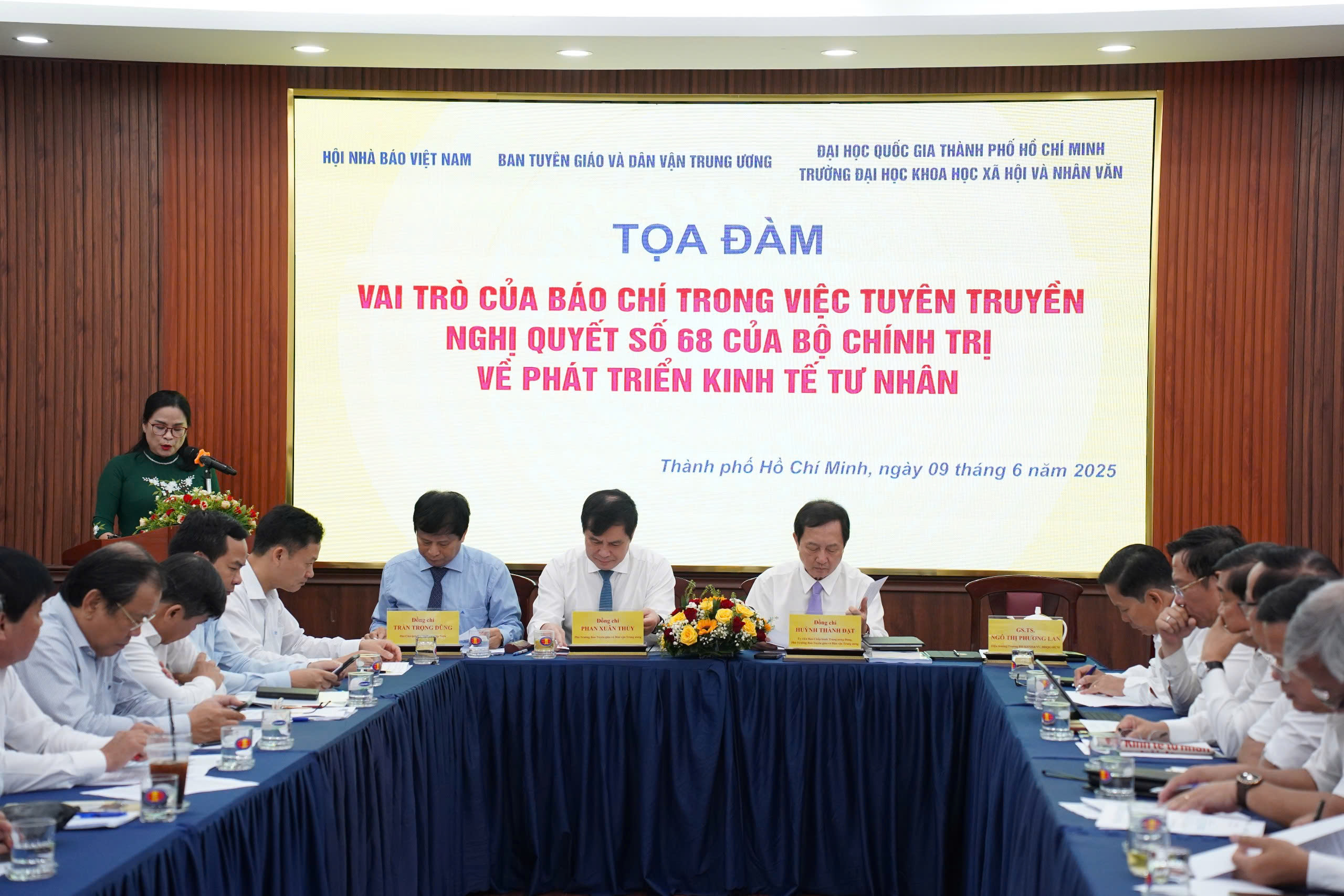 Báo chí góp phần quan trọng lan tỏa tinh thần của Nghị quyết 68 về kinh tế tư nhân- Ảnh 3.