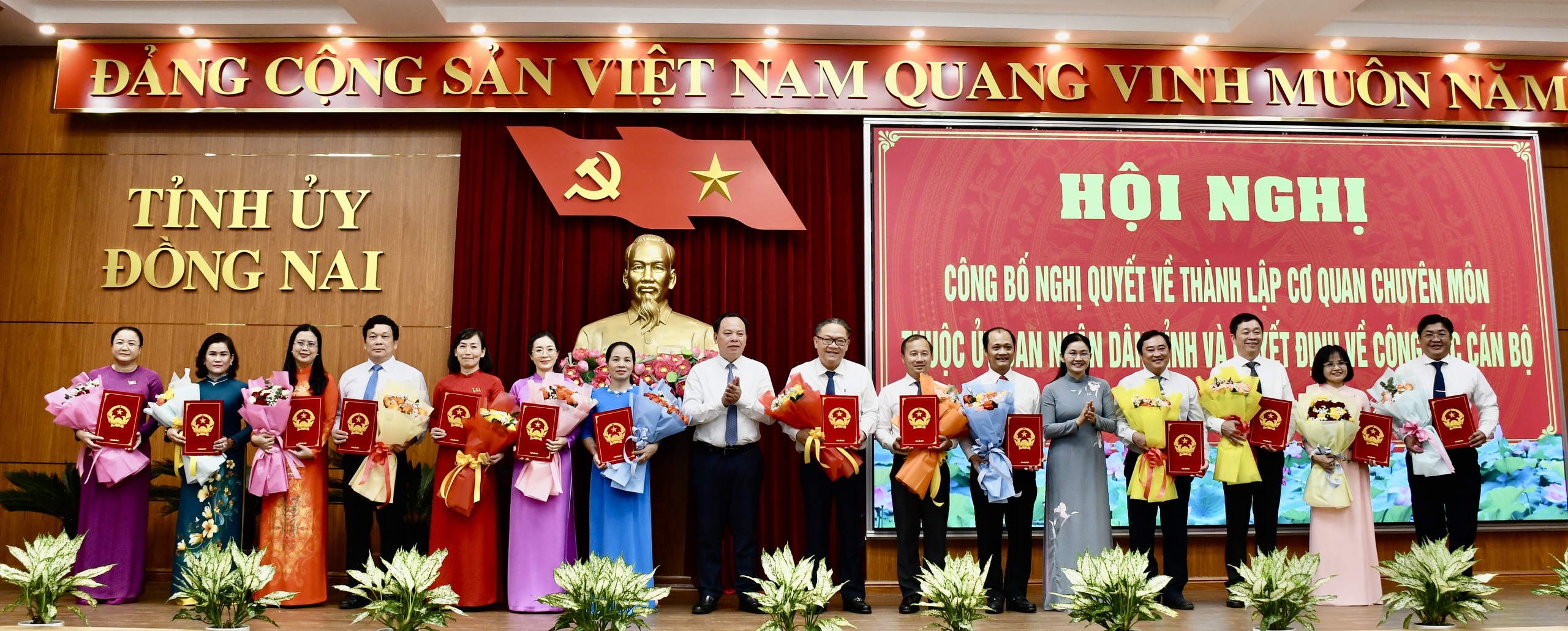 Danh s&aacute;ch l&atilde;nh đạo sở, ng&agrave;nh tỉnh Đồng Nai sau s&aacute;p nhập- Ảnh 1.