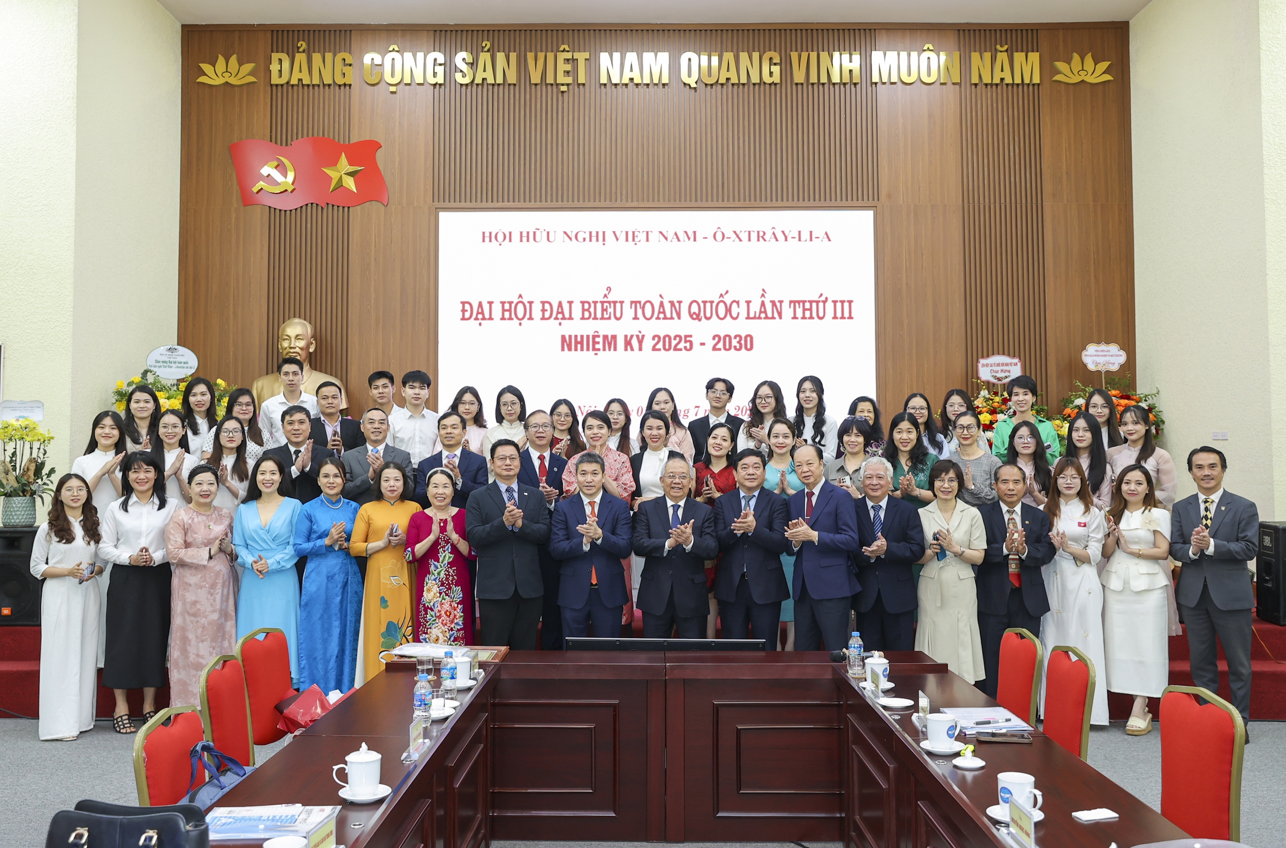 Th&uacute;c đẩy hợp t&aacute;c hữu nghị nh&acirc;n d&acirc;n Việt Nam - &Uacute;c trong bối cảnh mới - Ảnh 11.