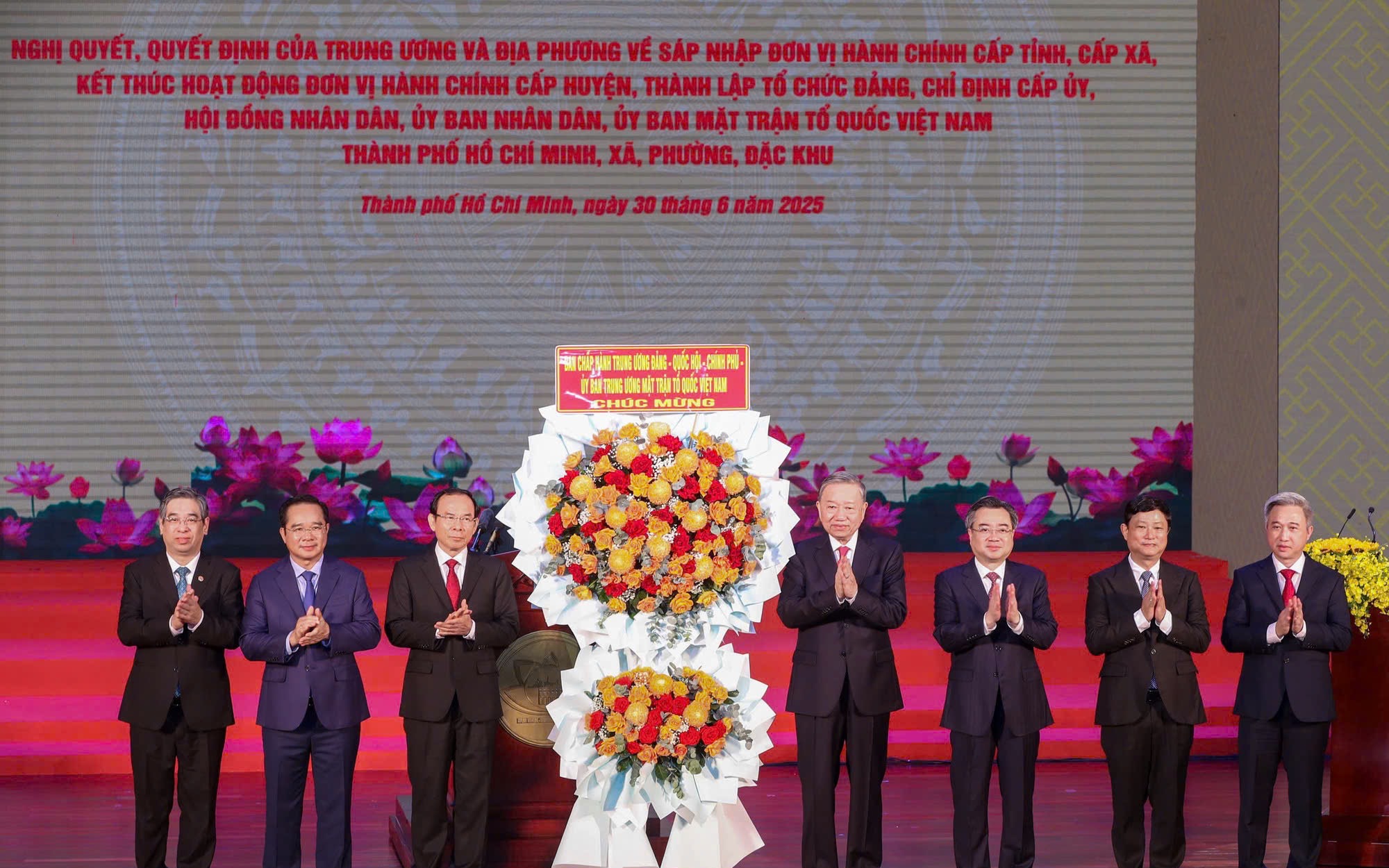 LÃNH ĐẠO THÀNH ỦY - HĐND - TP HỒ CHÍ MINH
