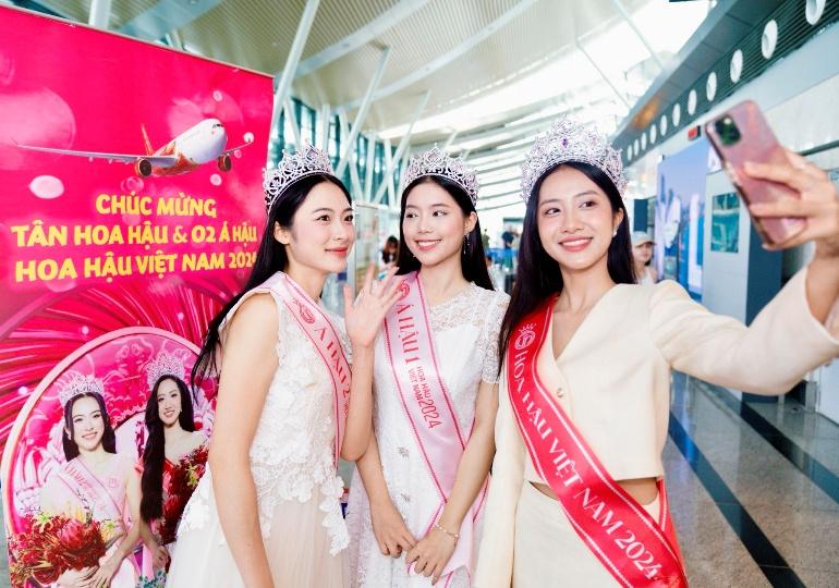 T&acirc;n Hoa hậu Việt Nam bay c&ugrave;ng Vietjet tr&ecirc;n h&agrave;nh tr&igrave;nh đầu ti&ecirc;n sau lễ đăng quang- Ảnh 1.