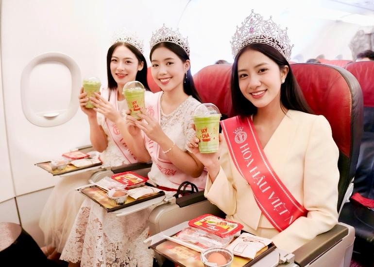 T&acirc;n Hoa hậu Việt Nam bay c&ugrave;ng Vietjet tr&ecirc;n h&agrave;nh tr&igrave;nh đầu ti&ecirc;n sau lễ đăng quang- Ảnh 3.