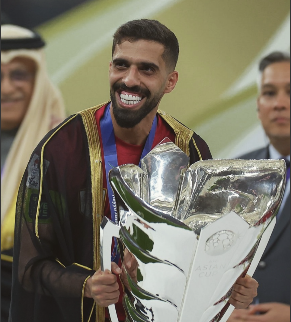 Huyền thoại Qatar đ&atilde; giải nghệ, bất ngờ trở lại thi đấu tại v&ograve;ng loại World Cup 2026 - Ảnh 1.