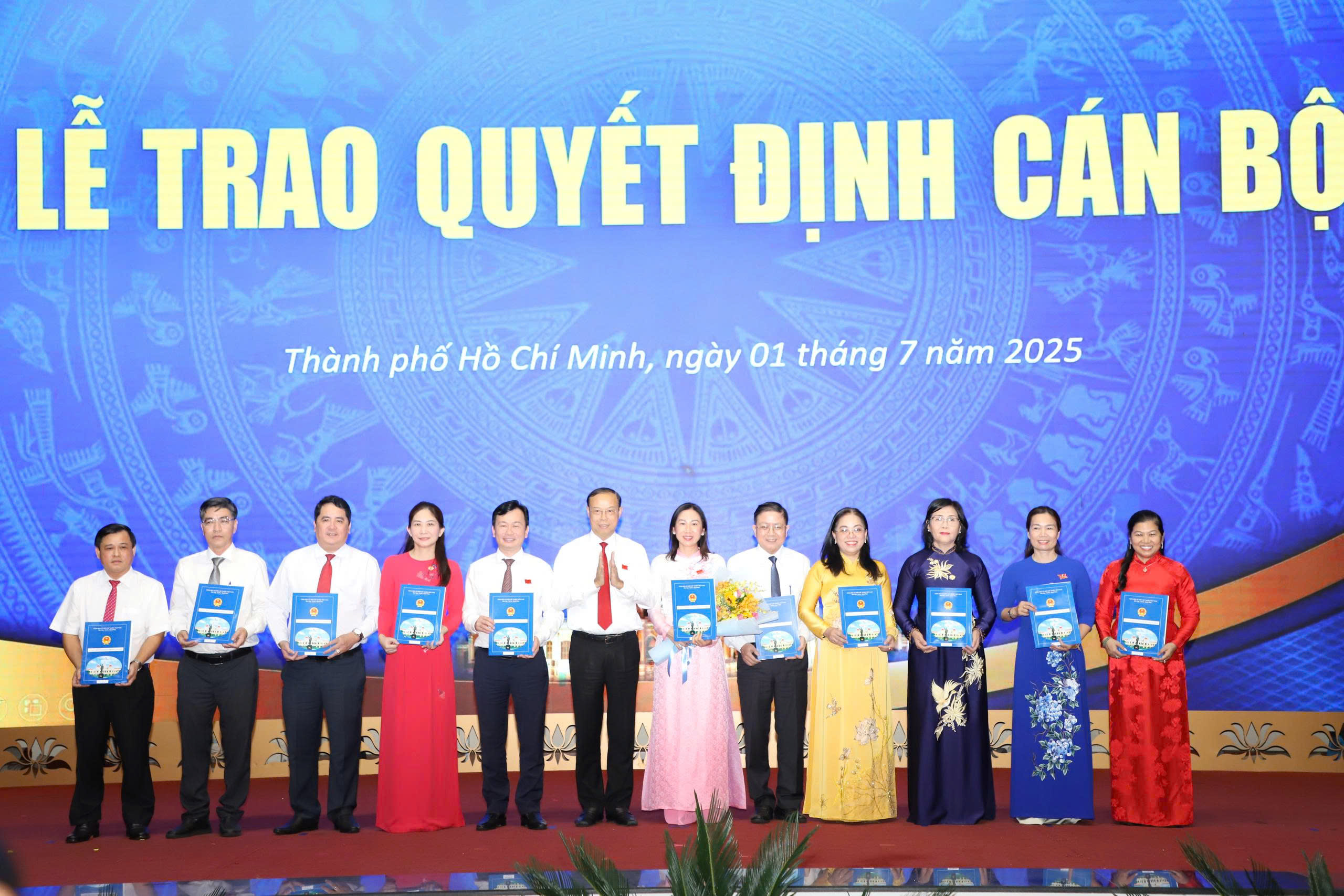 Danh s&aacute;ch 14 gi&aacute;m đốc v&agrave; 137 ph&oacute; gi&aacute;m đốc của 15 sở, ng&agrave;nh TP HCM sau hợp nhất- Ảnh 3.