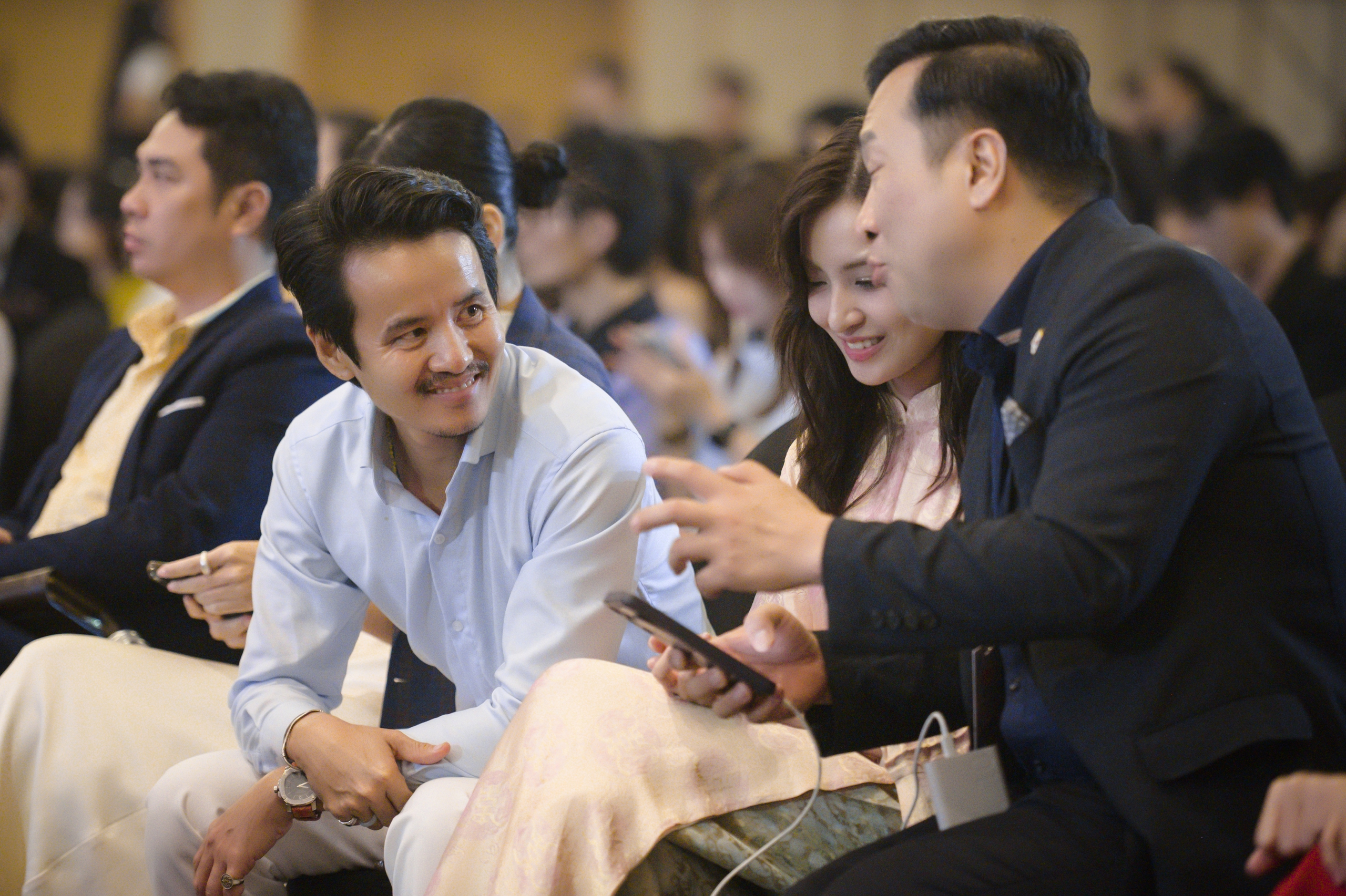 H&agrave;nh tr&igrave;nh nh&igrave;n lại bản th&acirc;n của diễn vi&ecirc;n Hồ Quang Mẫn   - Ảnh 2.