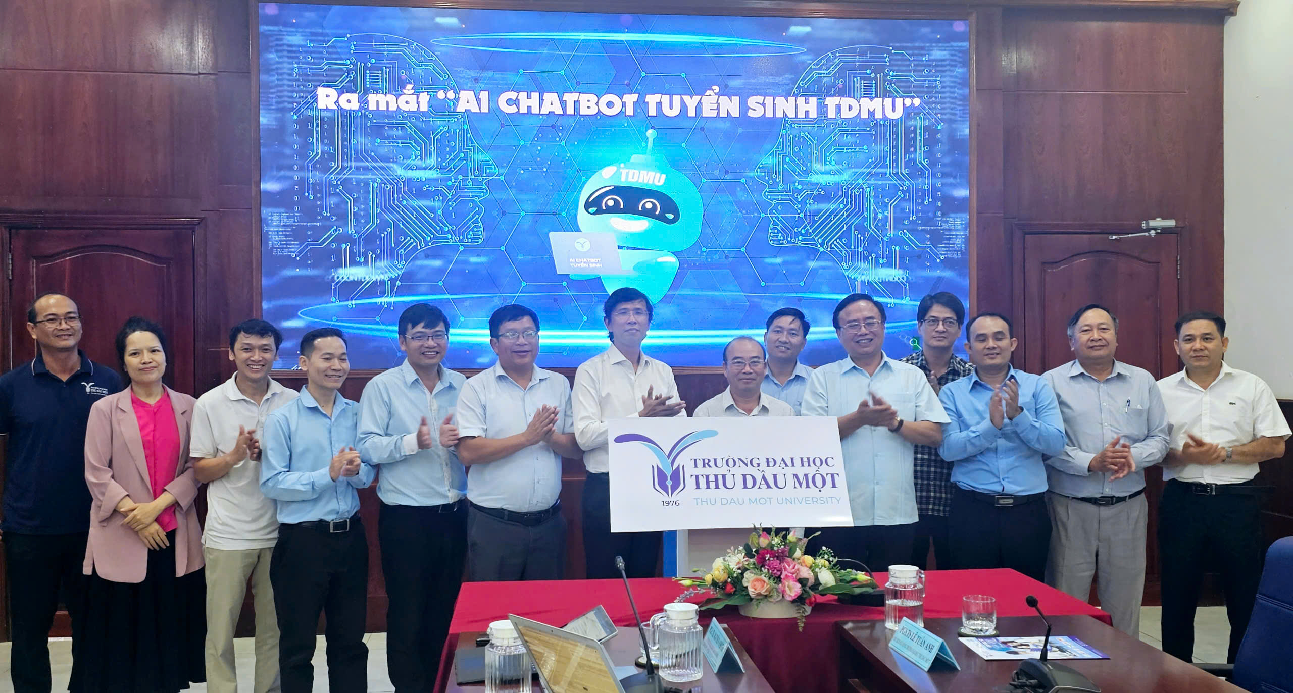Tiện lợi hơn với trợ l&yacute; ảo tuyển sinh của Trường Đại học Thủ Dầu Một- Ảnh 2.
