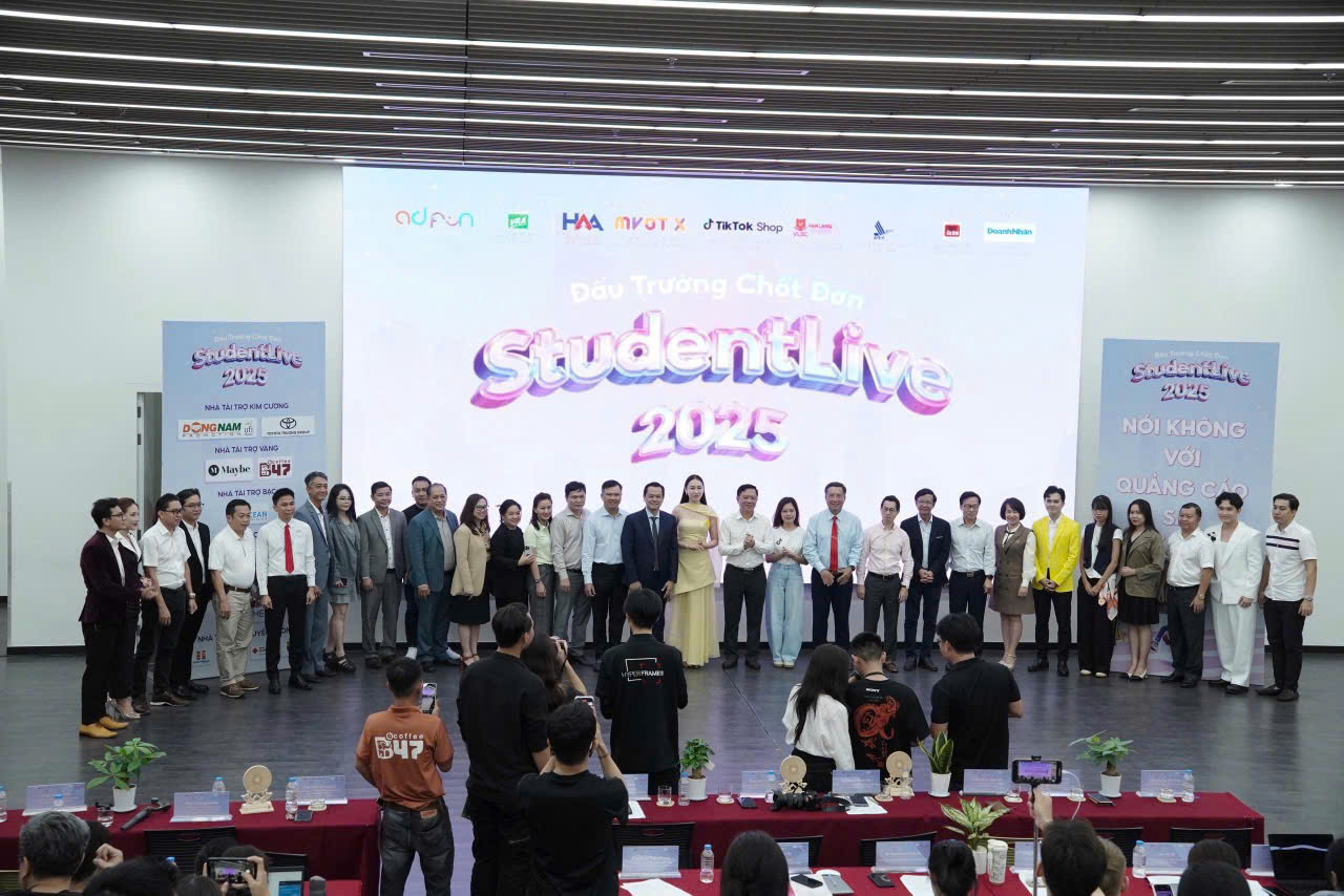 Khởi động "Đấu trường chốt đơn – StudentLive":
Sân chơi cho sinh viên mê livestream bán hàng- Ảnh 1.