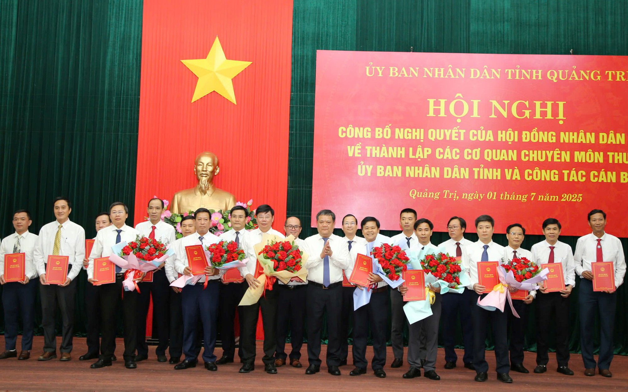 Ai giữ chức giám đốc - thủ trưởng cơ quan các sở, ngành tại tỉnh Quảng Trị mới?